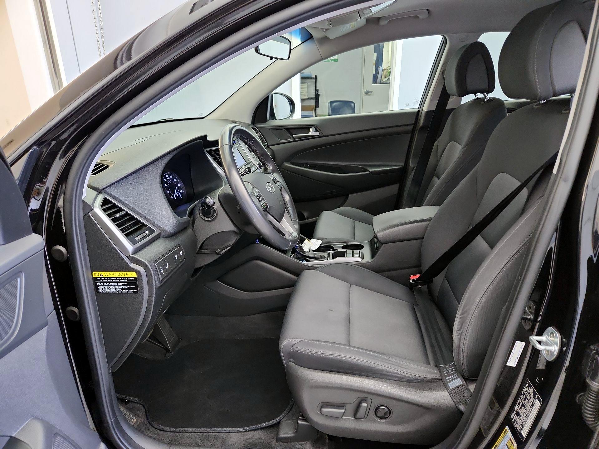 Thumbnail: 2017 Hyundai Tucson - 11
