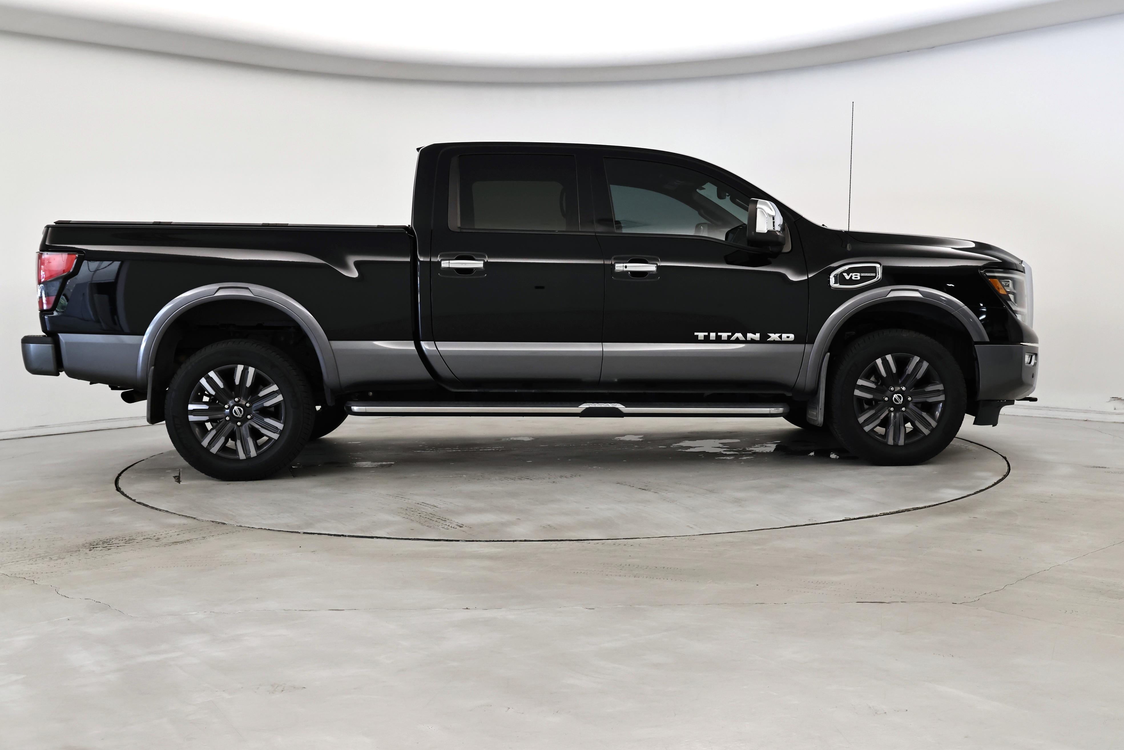 Thumbnail: 2021 Nissan Titan - 7