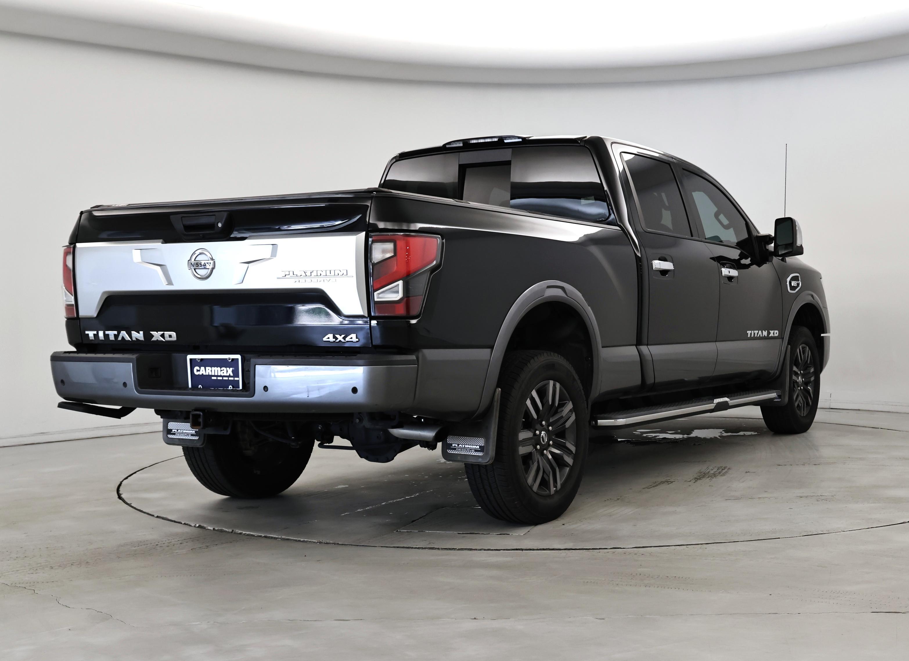 Thumbnail: 2021 Nissan Titan - 8