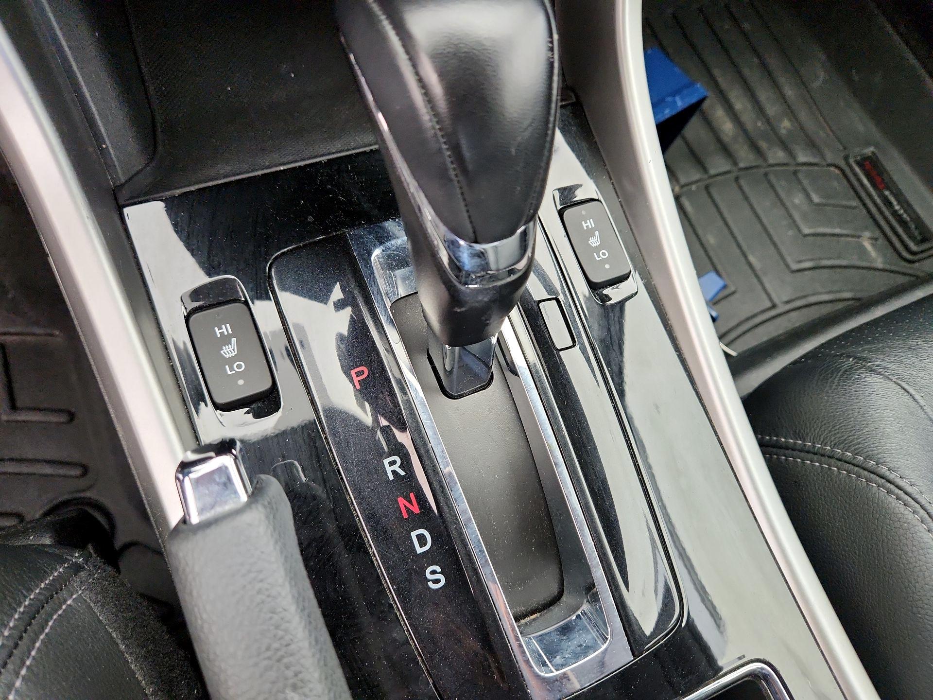 Thumbnail: 2016 Honda Accord - 17