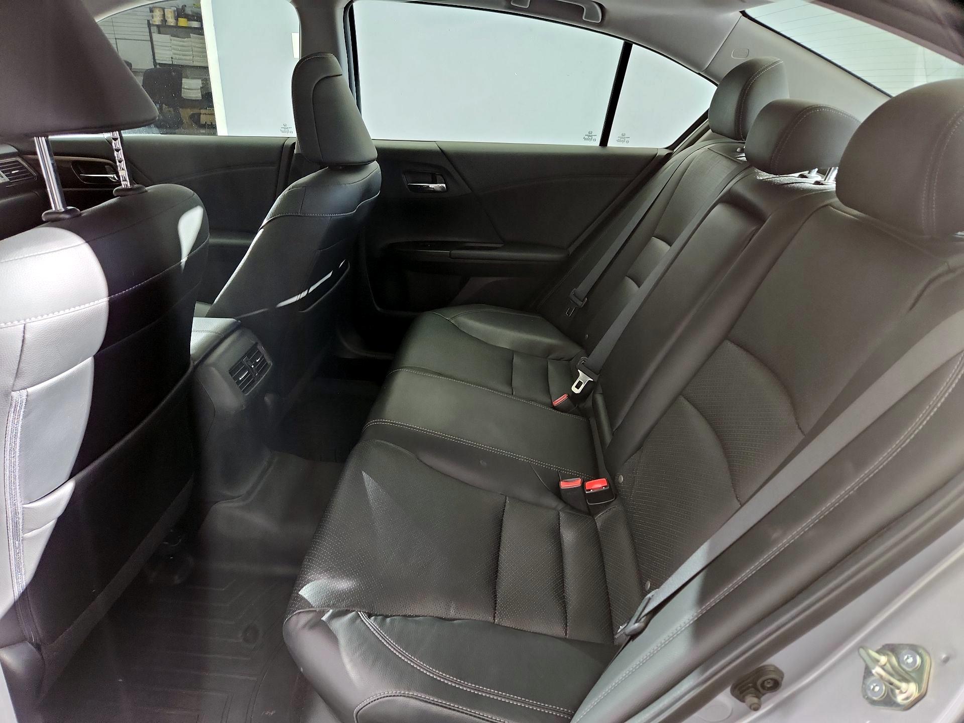Thumbnail: 2016 Honda Accord - 20