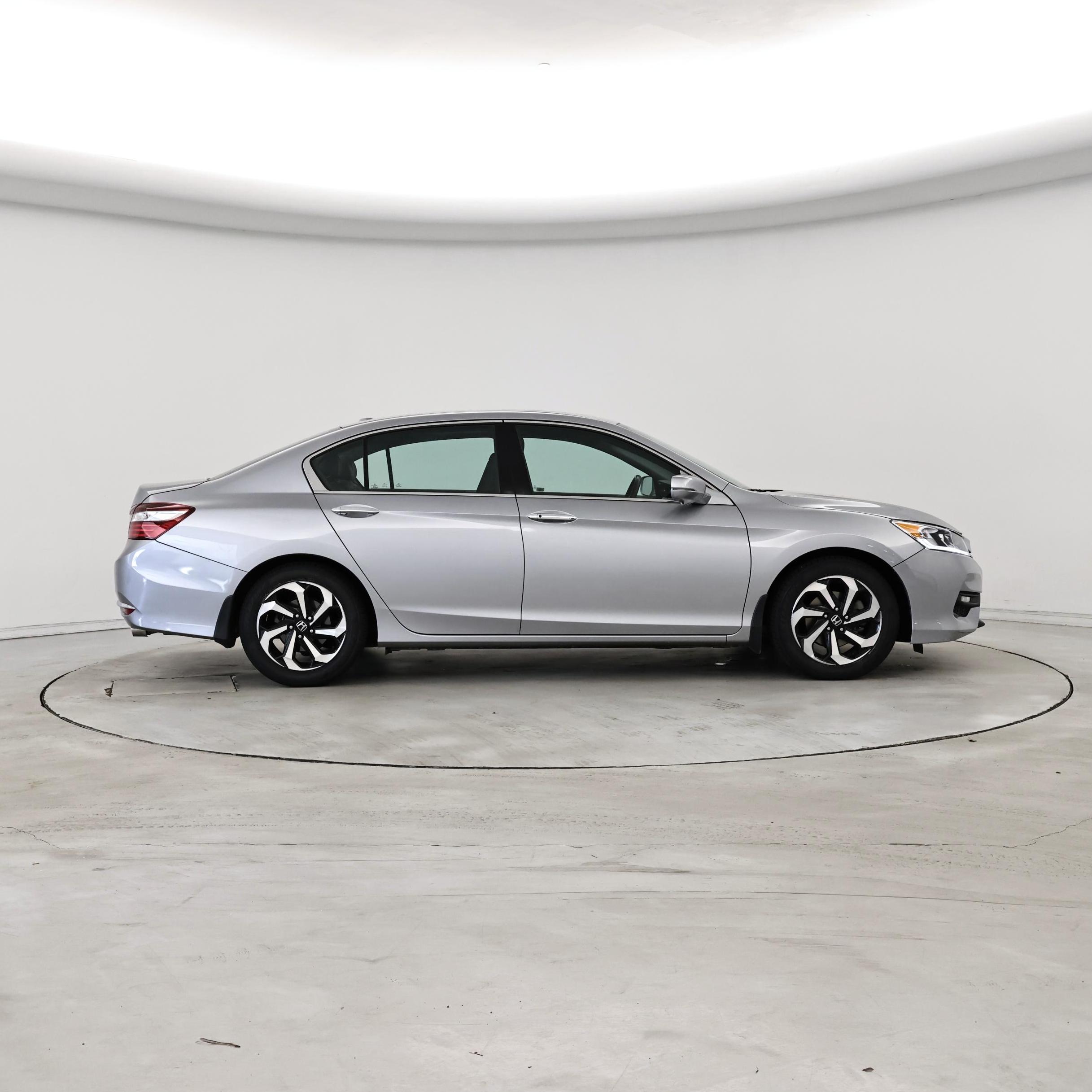 Thumbnail: 2016 Honda Accord - 7