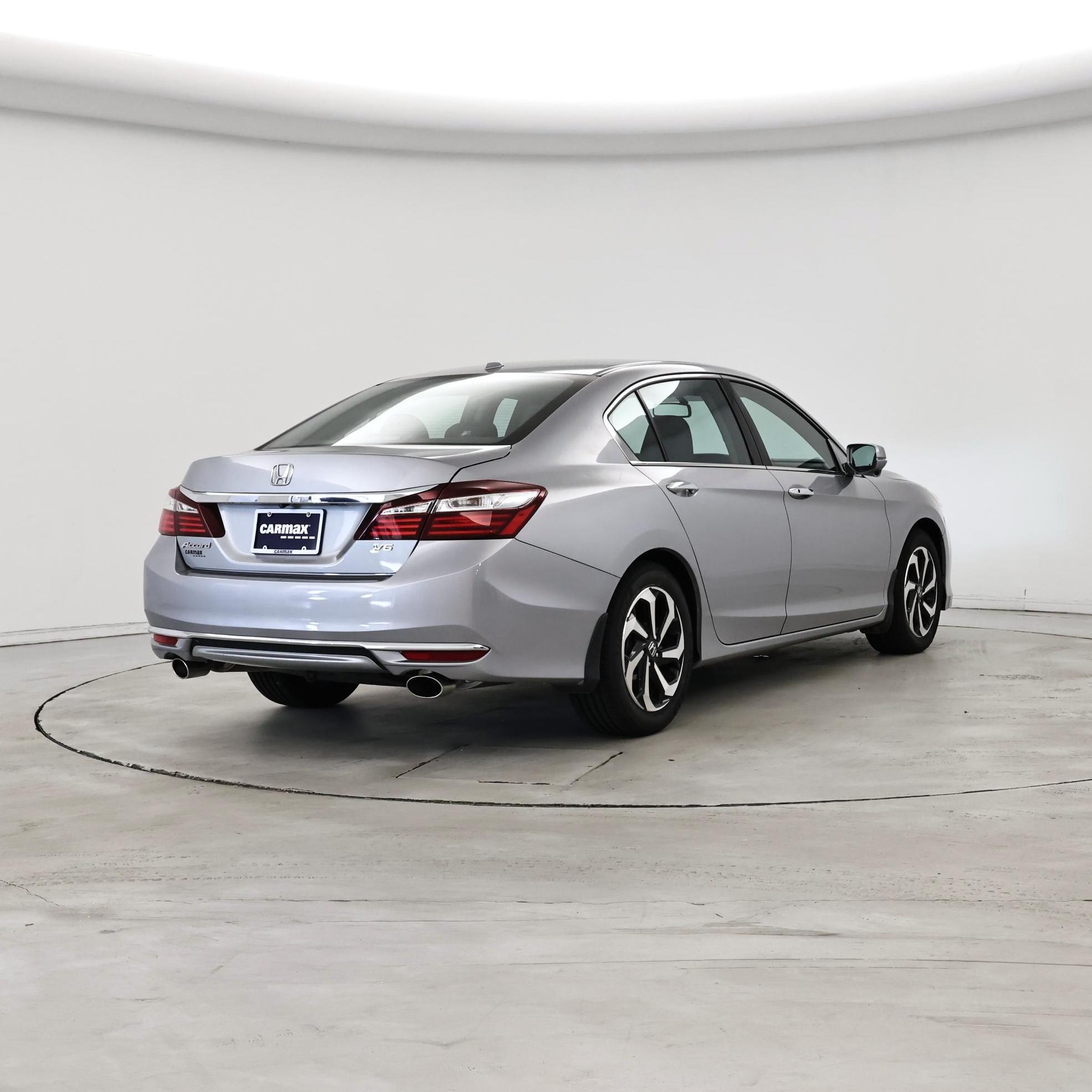 Thumbnail: 2016 Honda Accord - 8