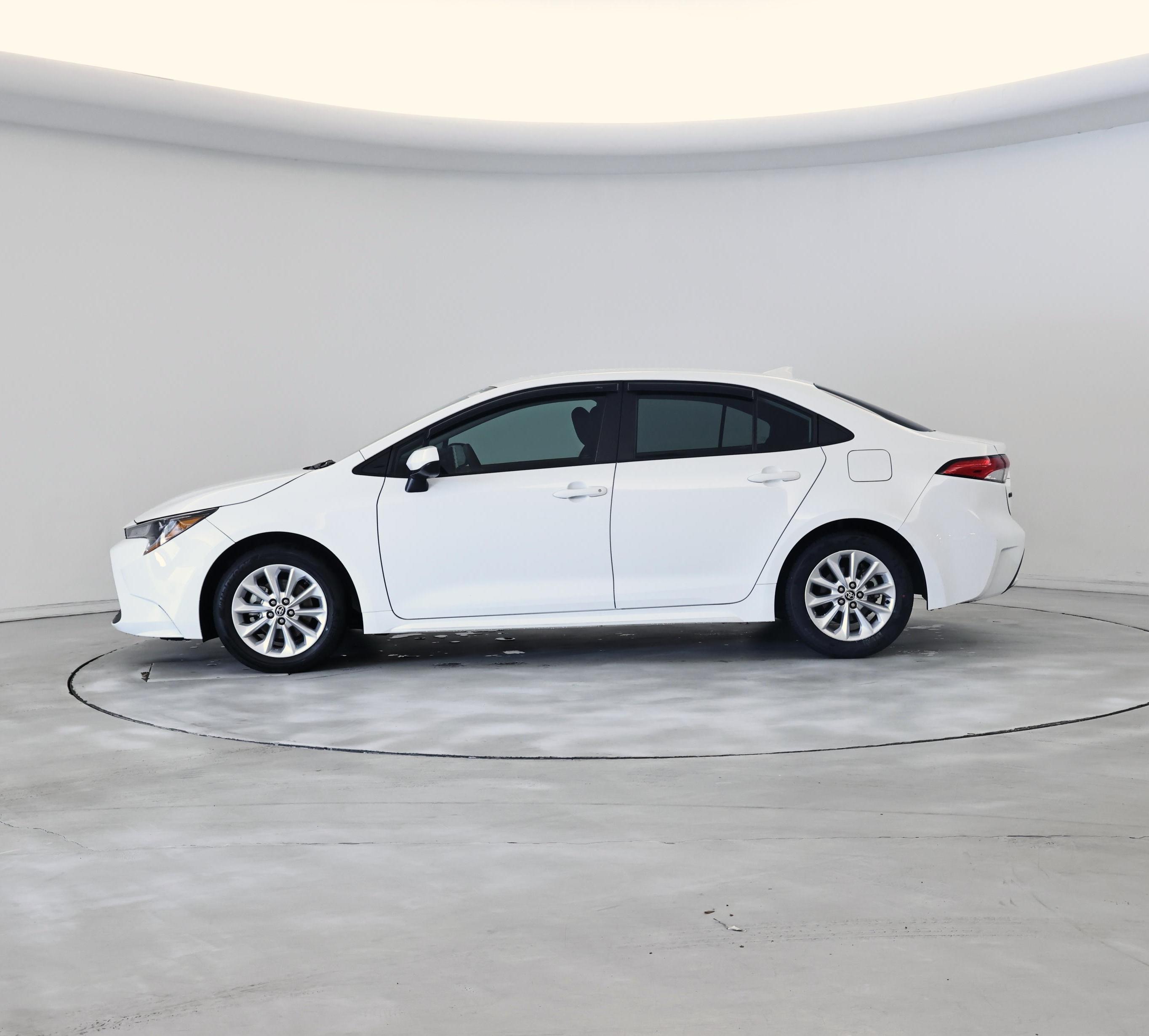 Thumbnail: 2022 Toyota Corolla - 3