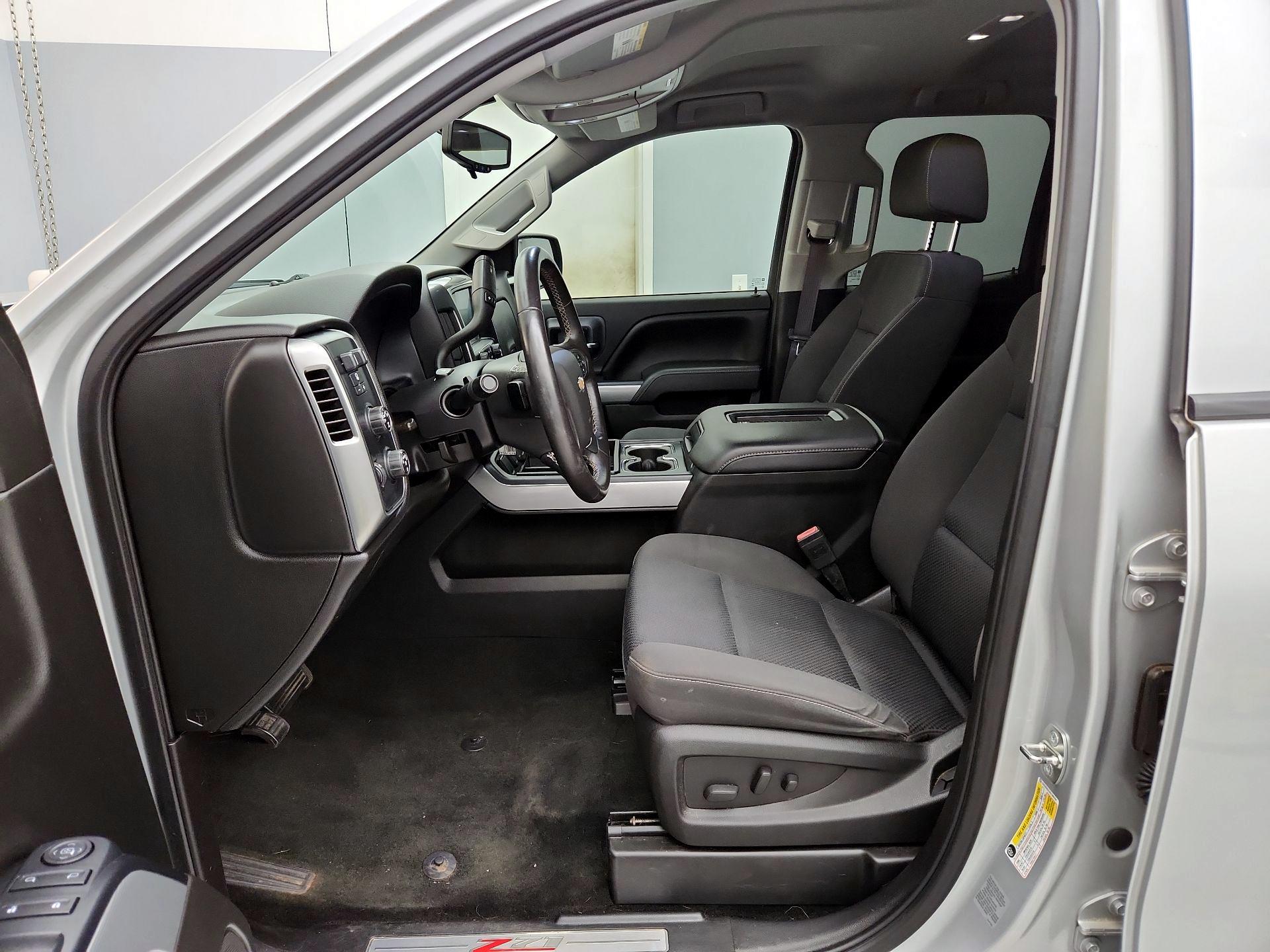 Thumbnail: 2016 Chevrolet Silverado 1500 - 11