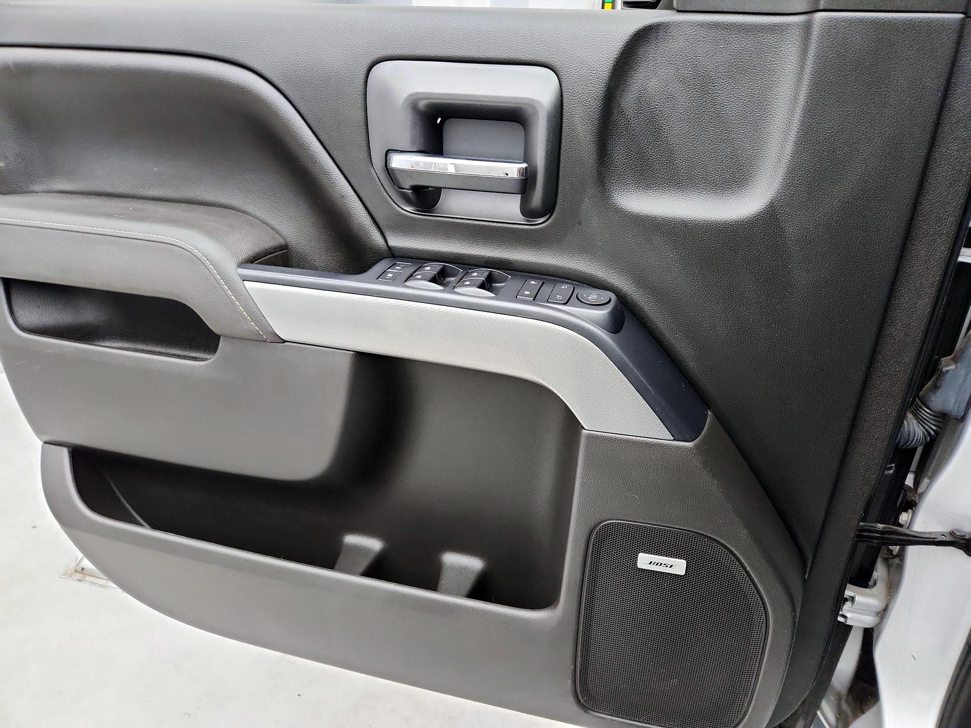 Thumbnail: 2016 Chevrolet Silverado 1500 - 12