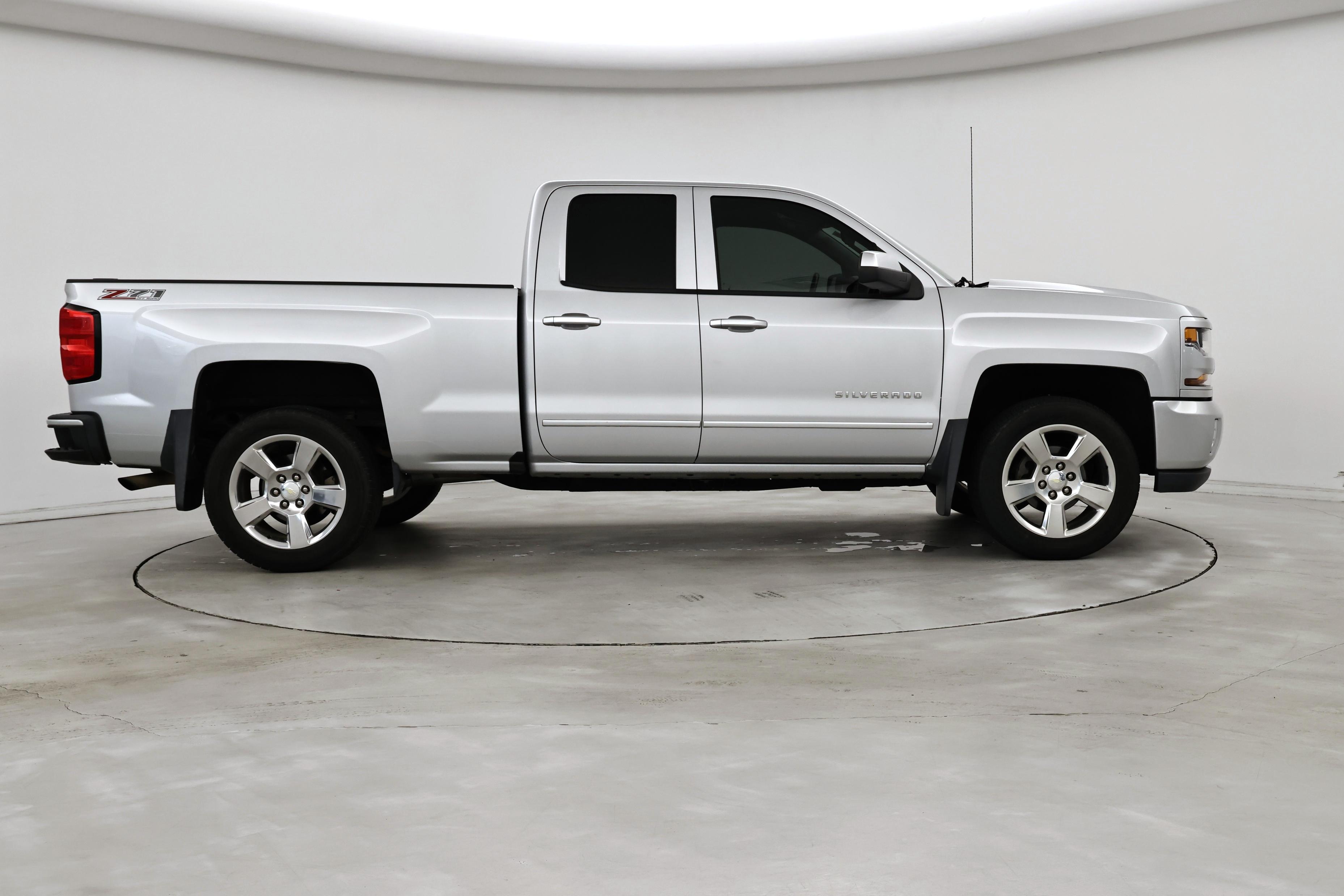Thumbnail: 2016 Chevrolet Silverado 1500 - 7