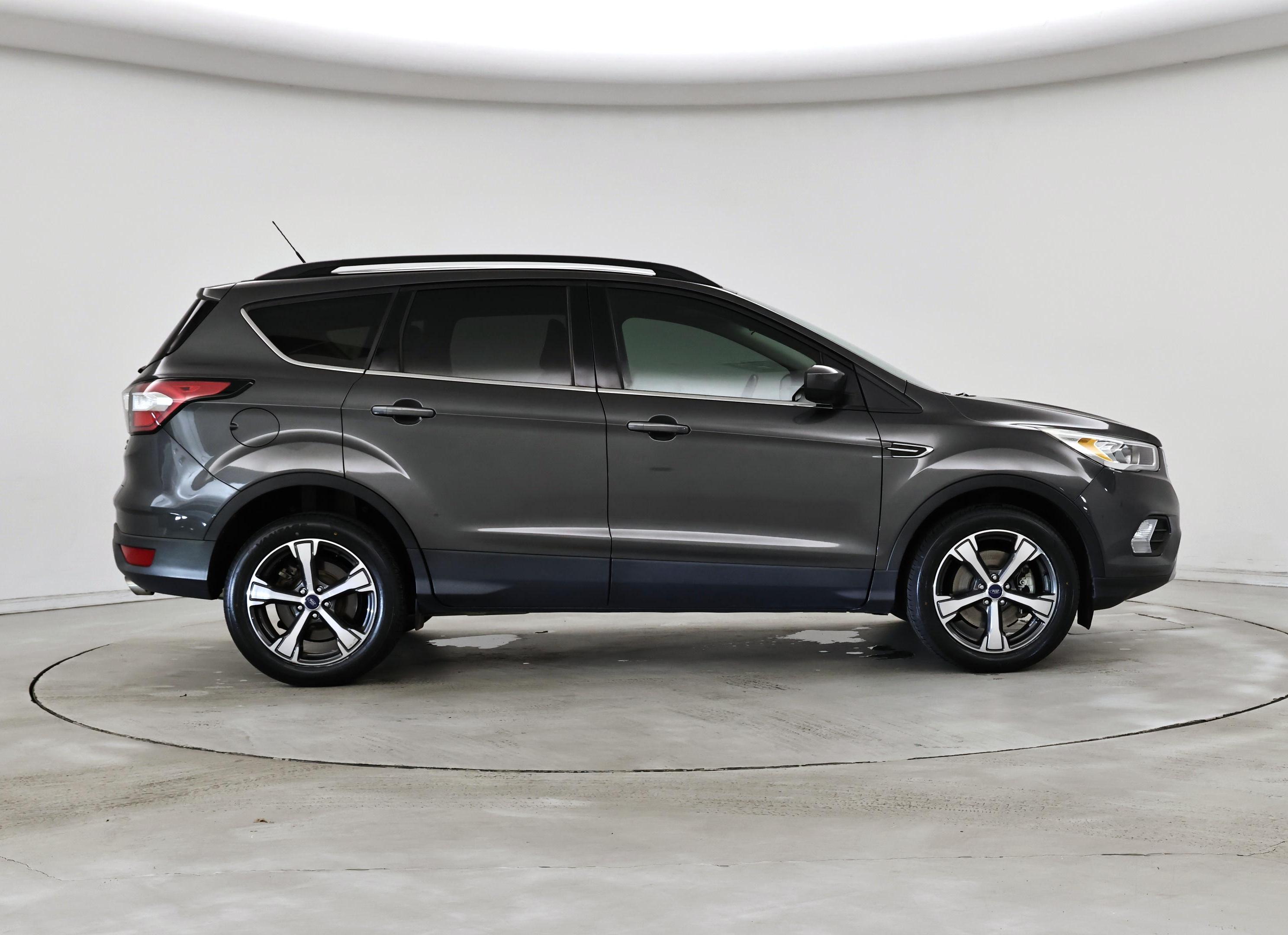 Thumbnail: 2018 Ford Escape - 7
