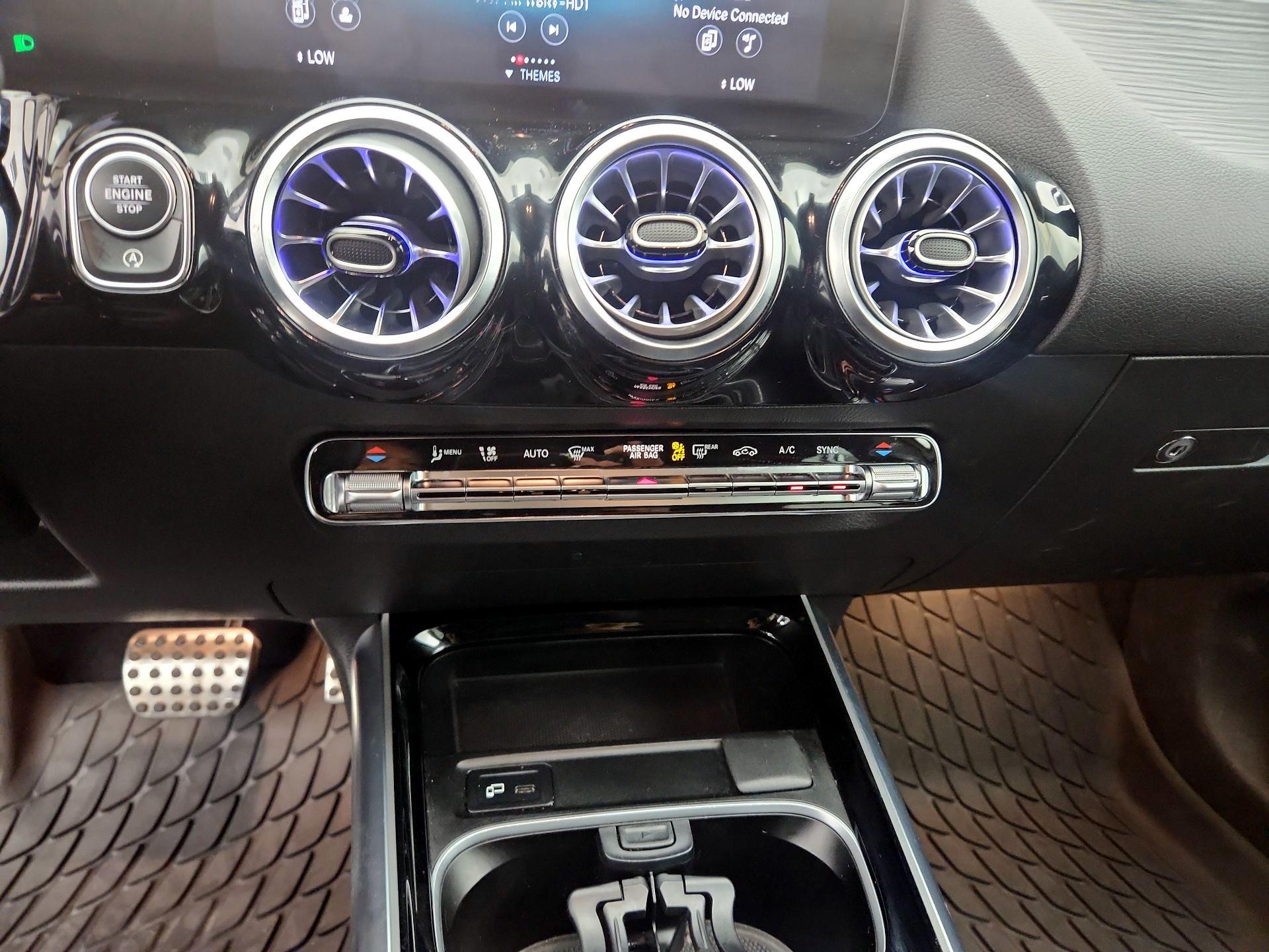 Thumbnail: 2023 Mercedes-Benz GLA - 16