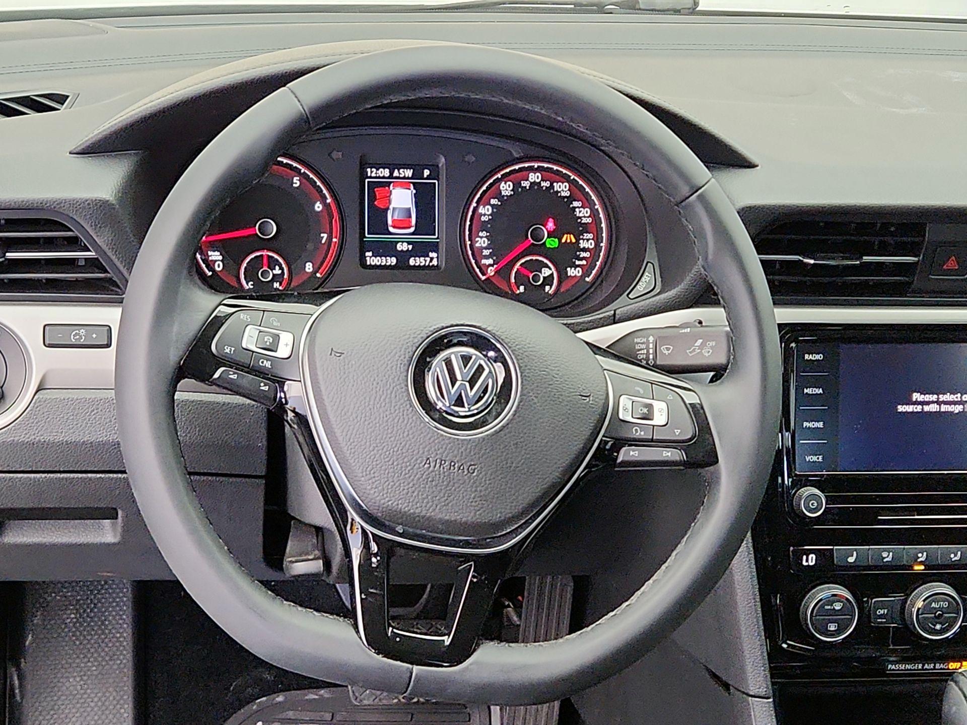 Thumbnail: 2020 Volkswagen Passat - 10