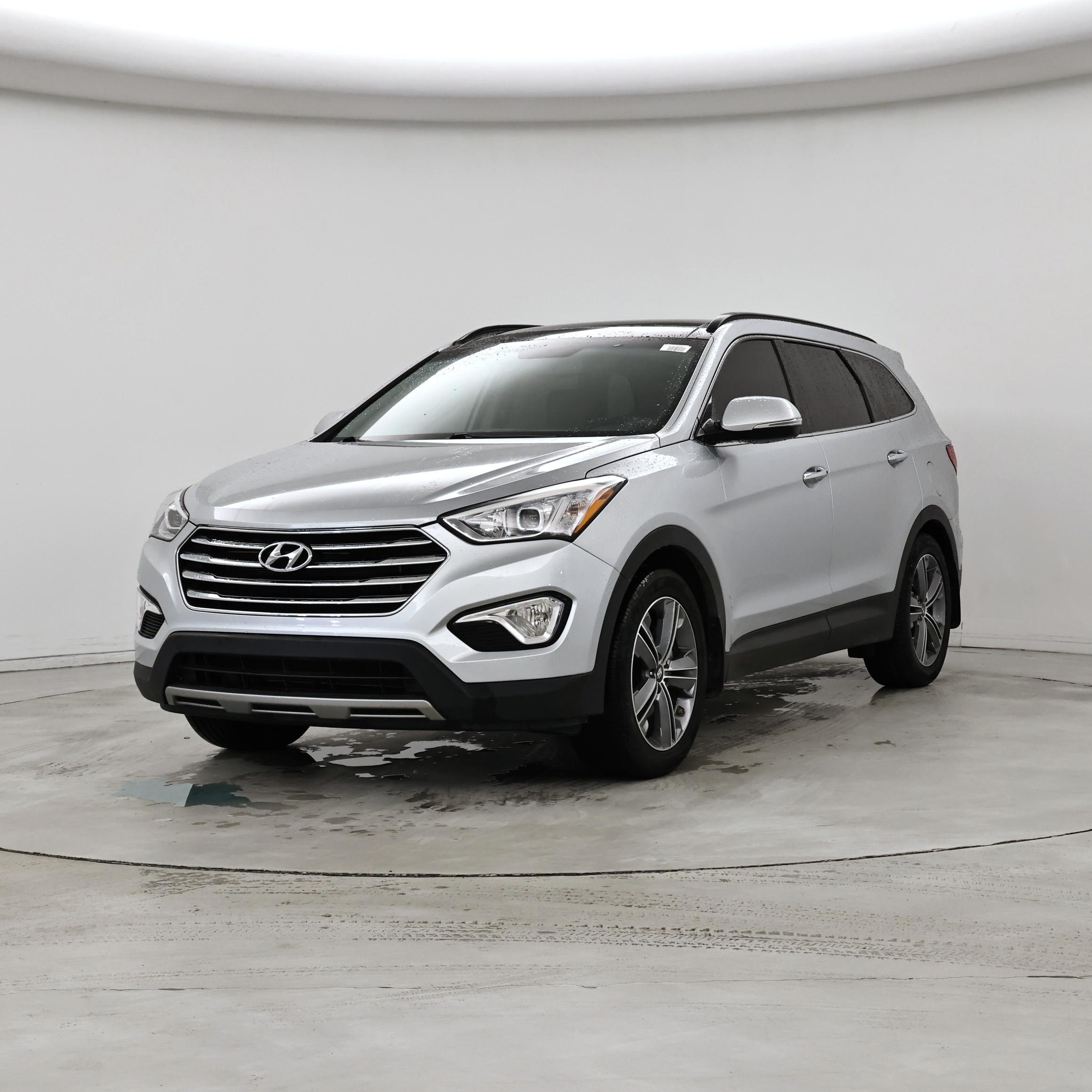 Thumbnail: 2016 Hyundai Santa Fe - 4