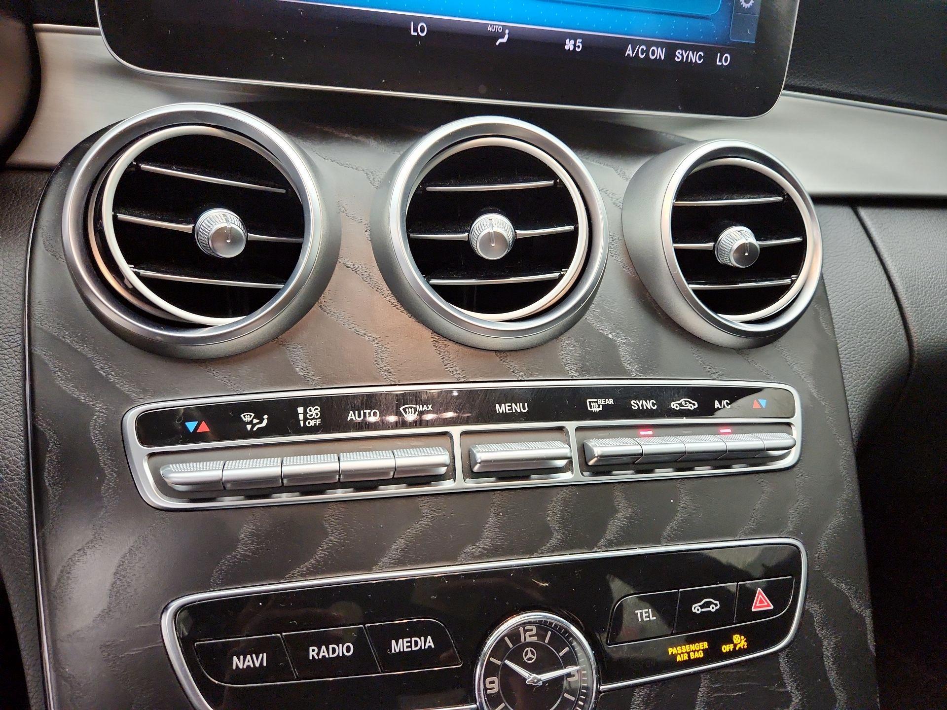 Thumbnail: 2019 Mercedes-Benz C-Class - 16