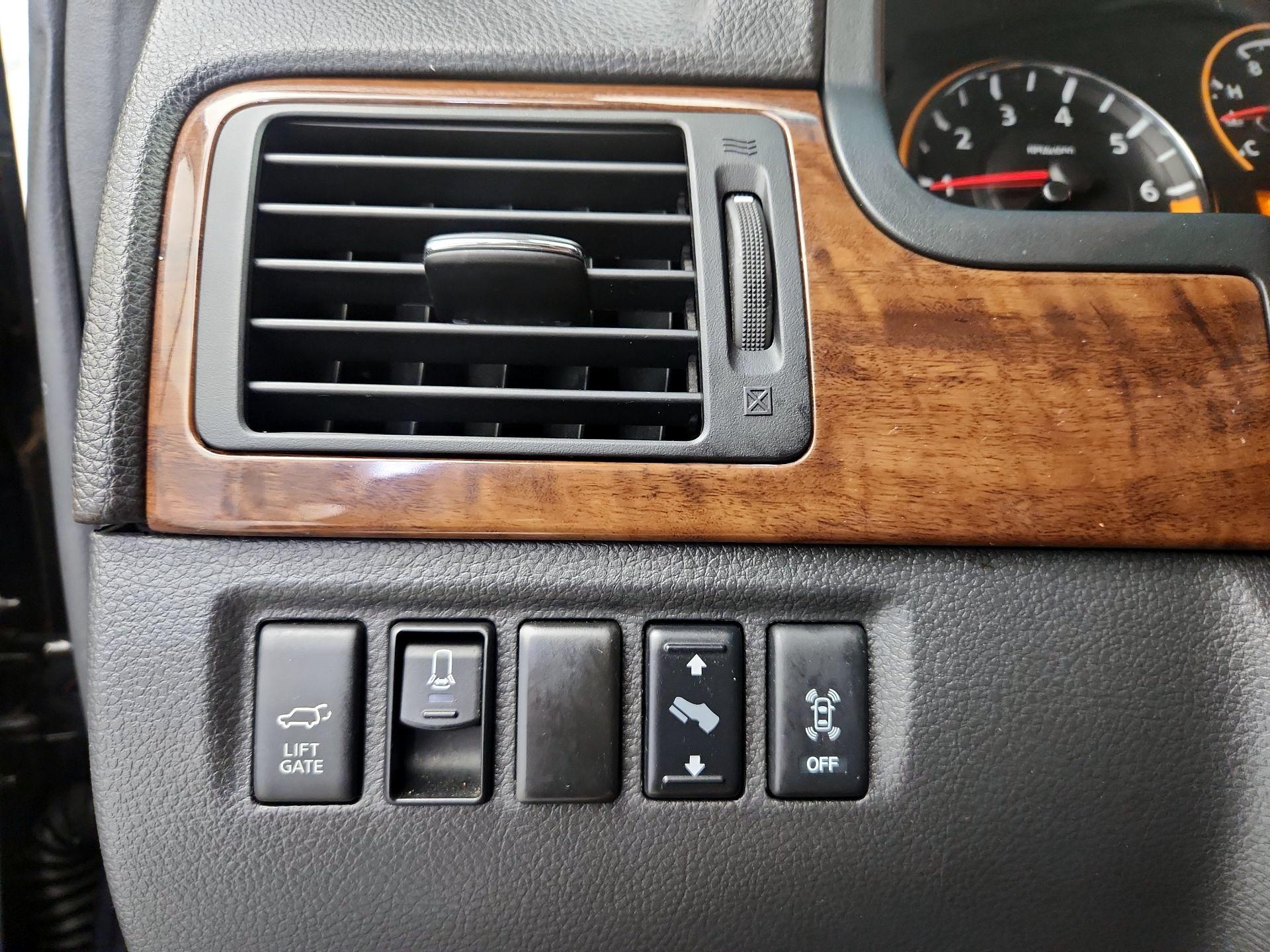 Thumbnail: 2015 Nissan Armada - 13