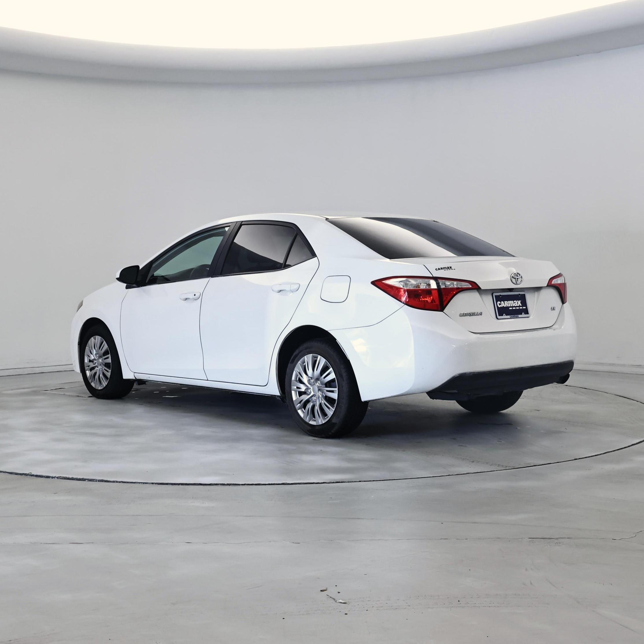 Thumbnail: 2015 Toyota Corolla - 2