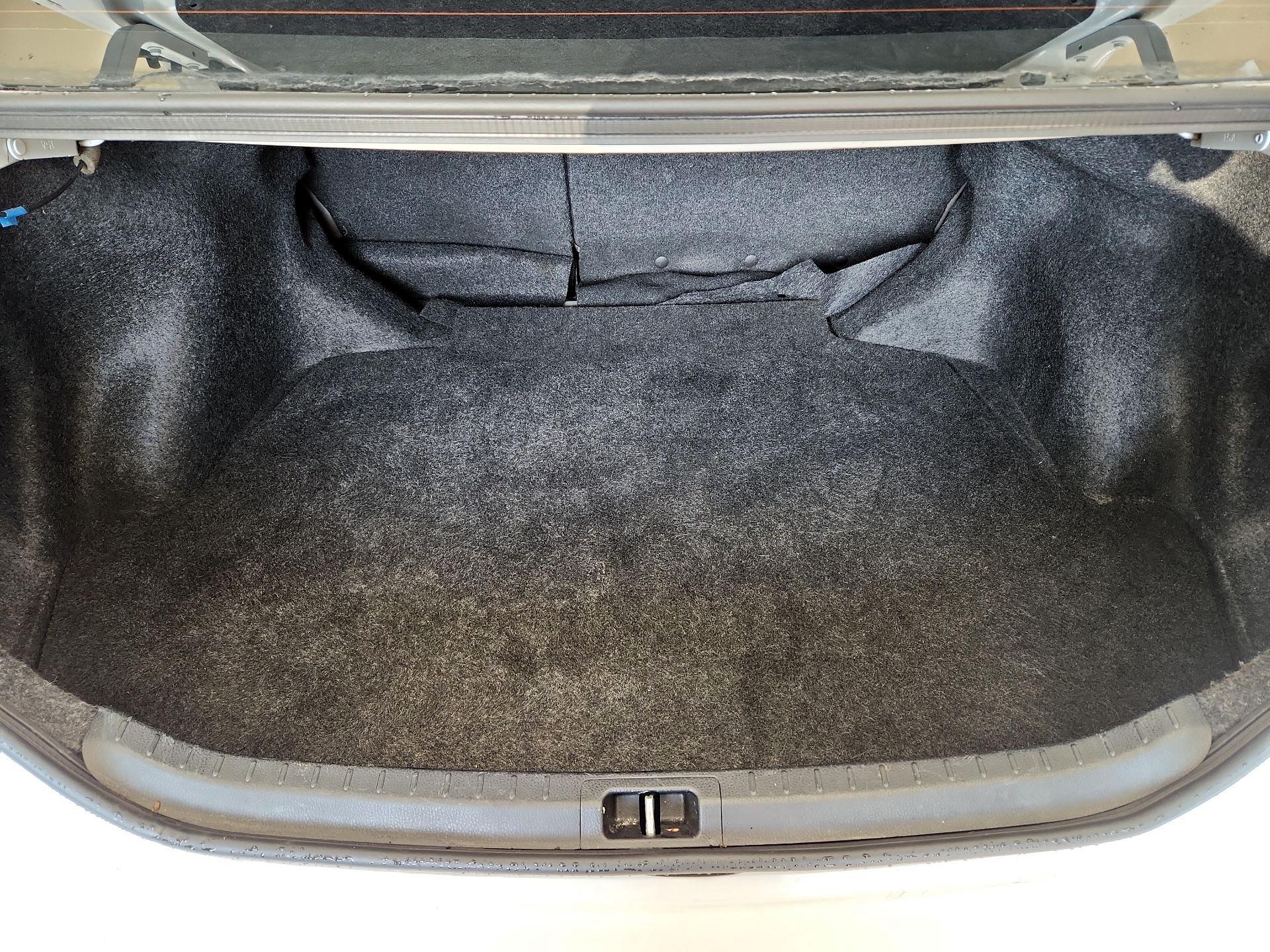 Thumbnail: 2015 Toyota Corolla - 20