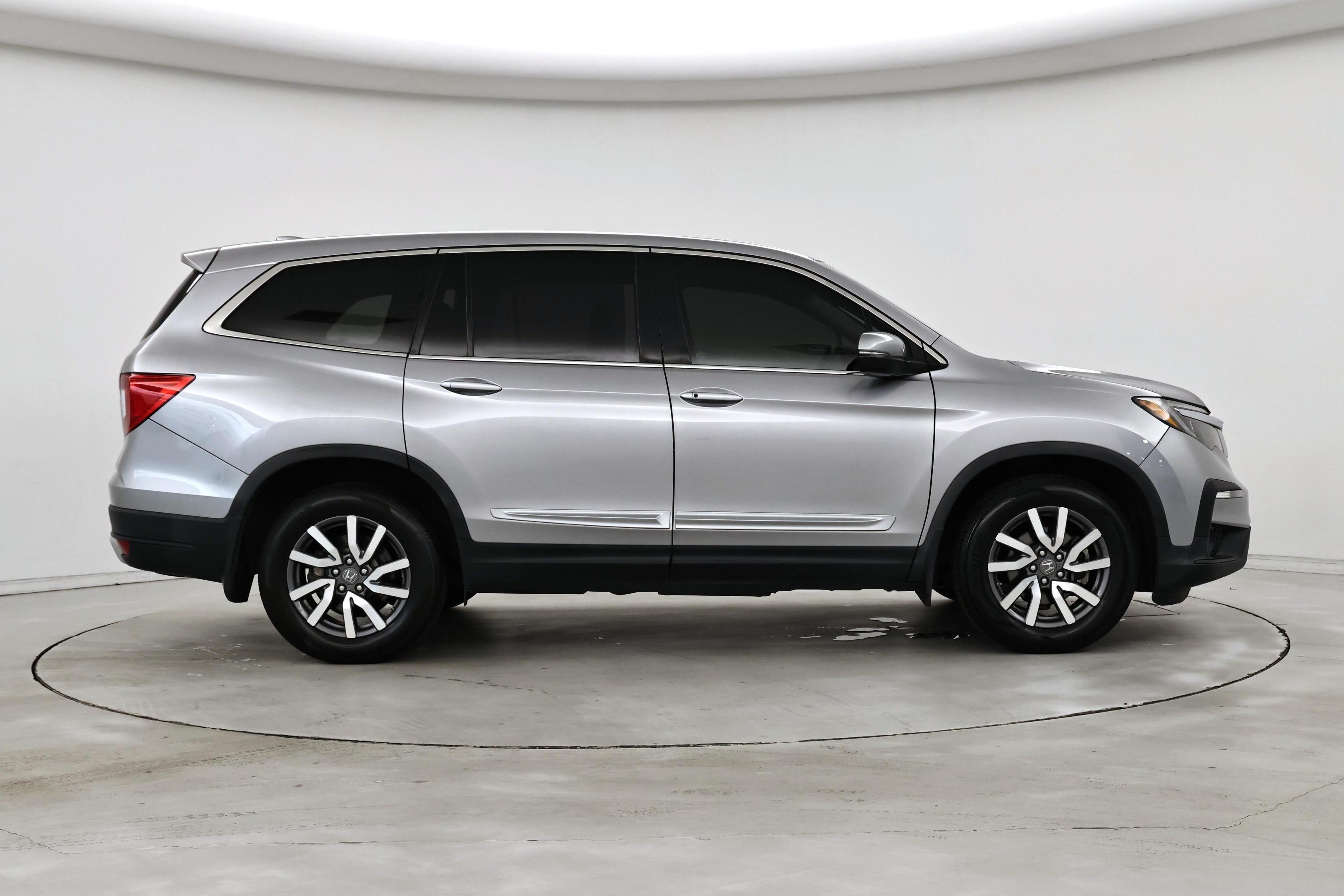 Thumbnail: 2019 Honda Pilot - 7