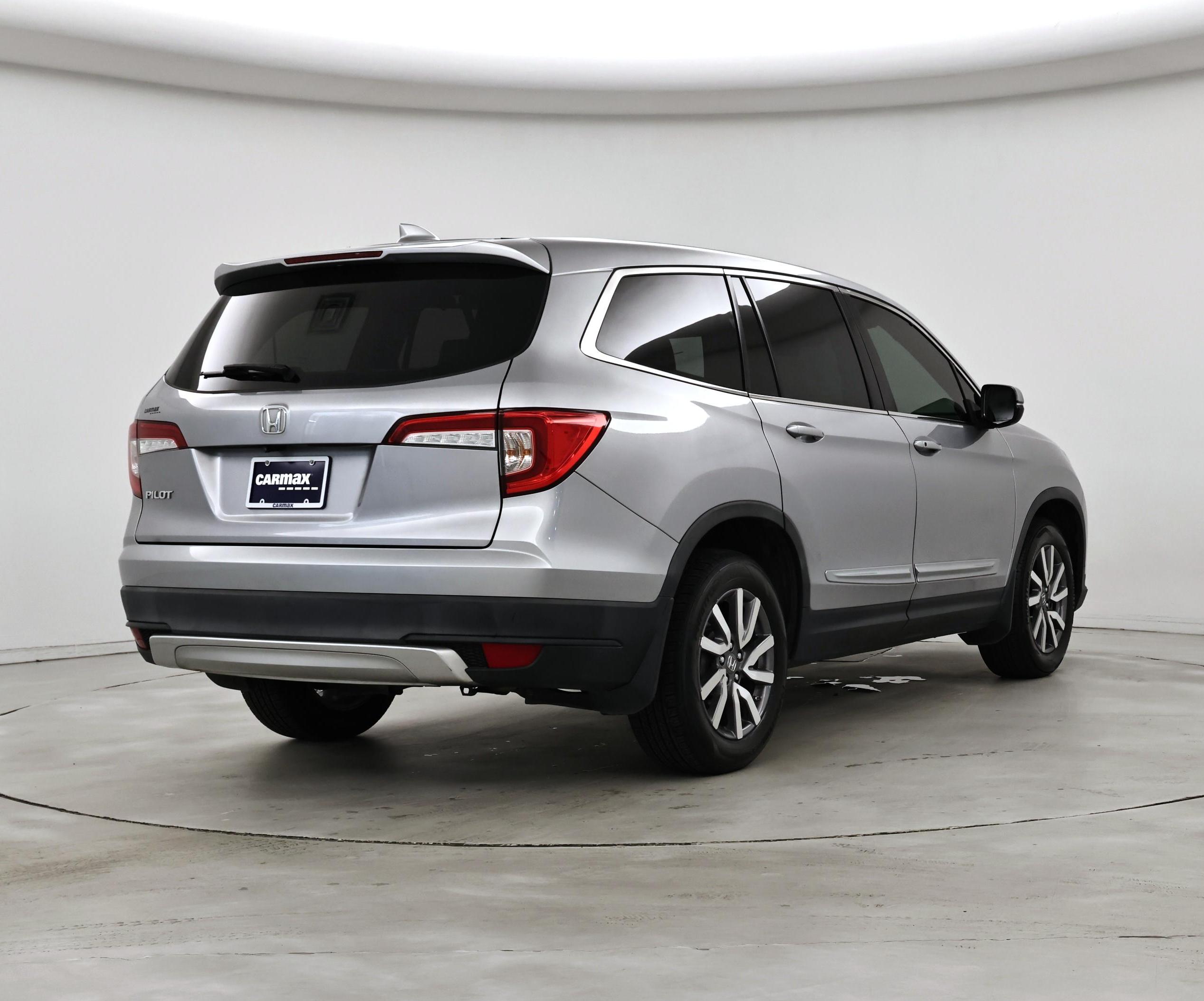 Thumbnail: 2019 Honda Pilot - 8