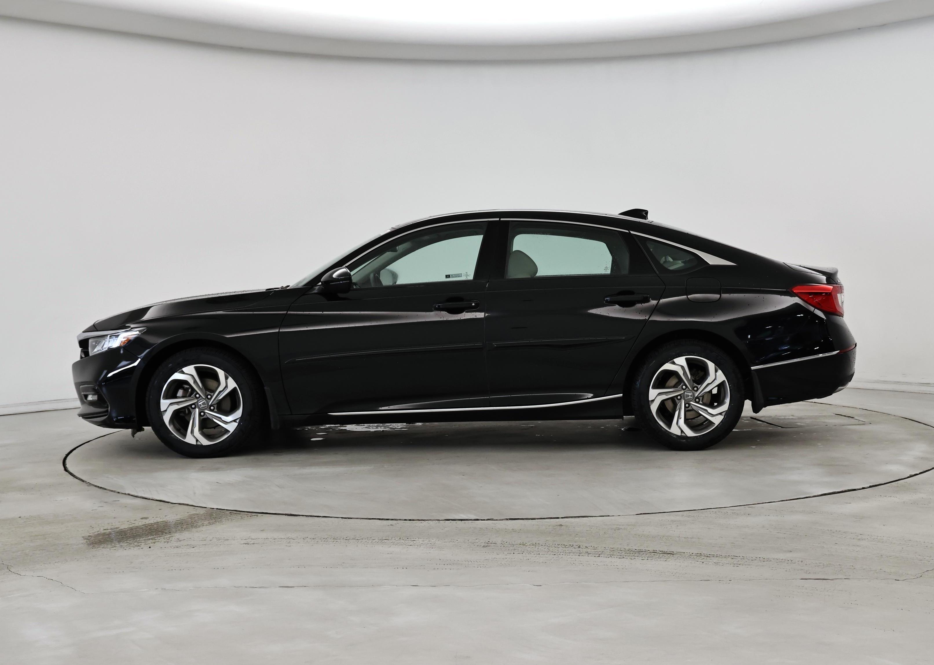 Thumbnail: 2018 Honda Accord - 3