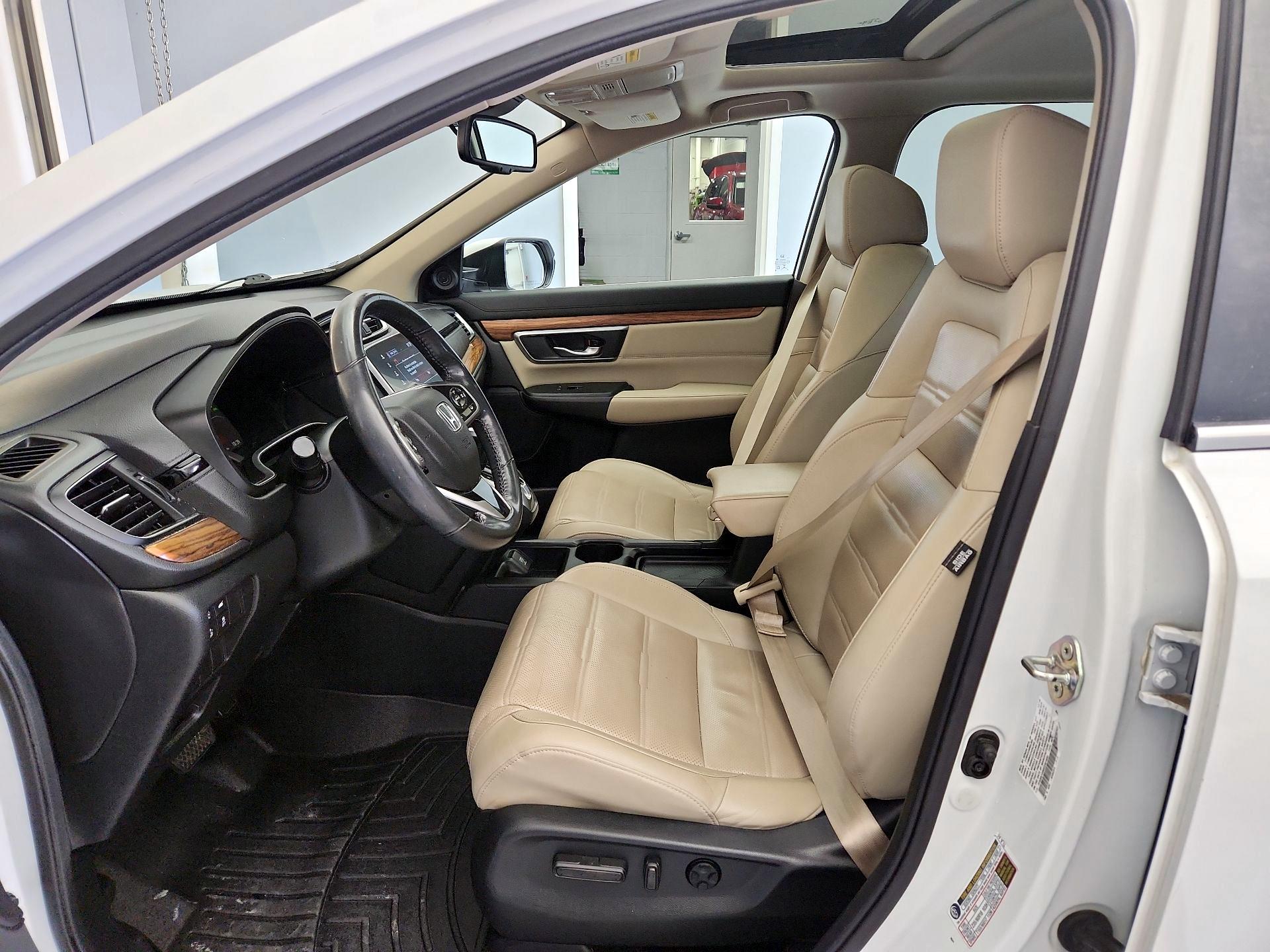Thumbnail: 2019 Honda CR-V - 11