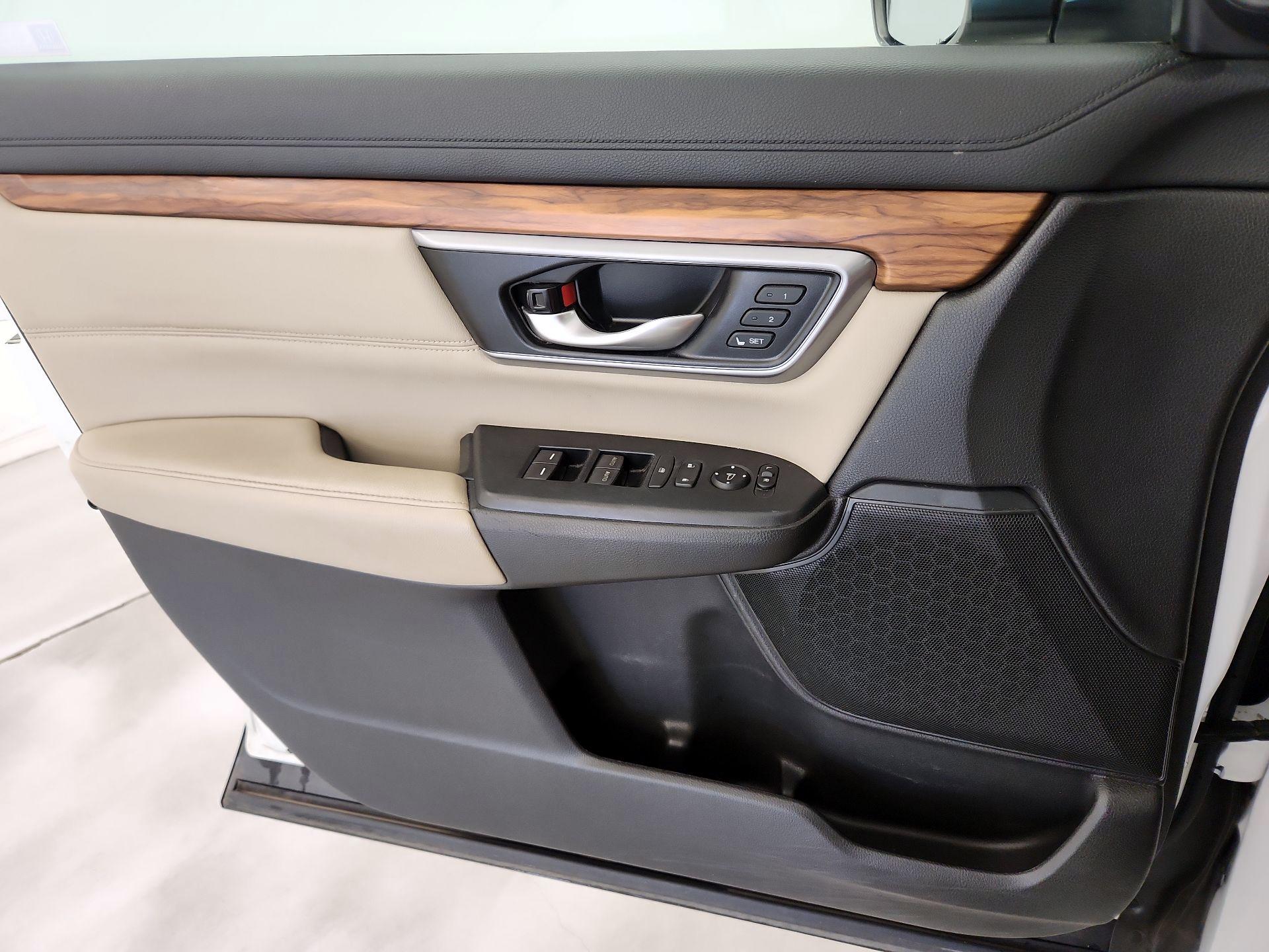 Thumbnail: 2019 Honda CR-V - 12