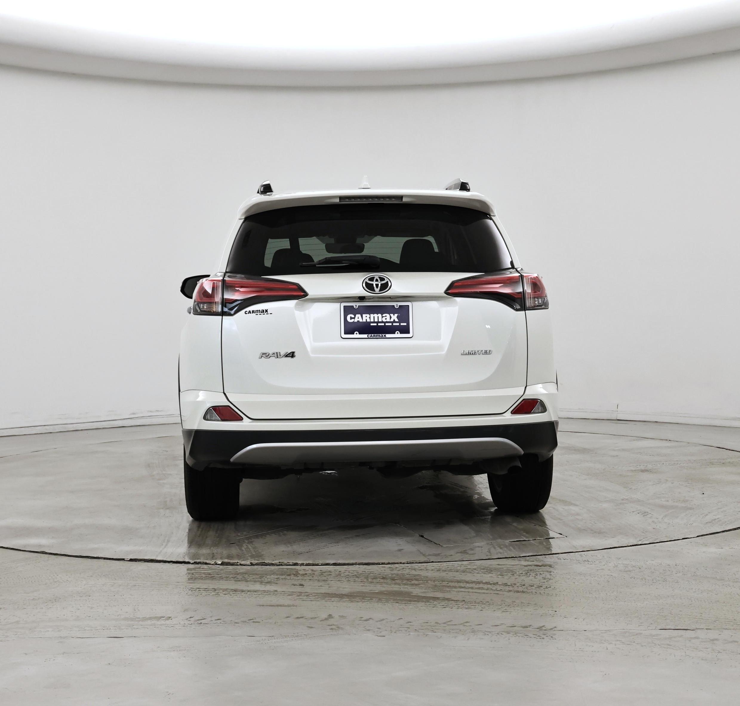Thumbnail: 2018 Toyota RAV4 - 6