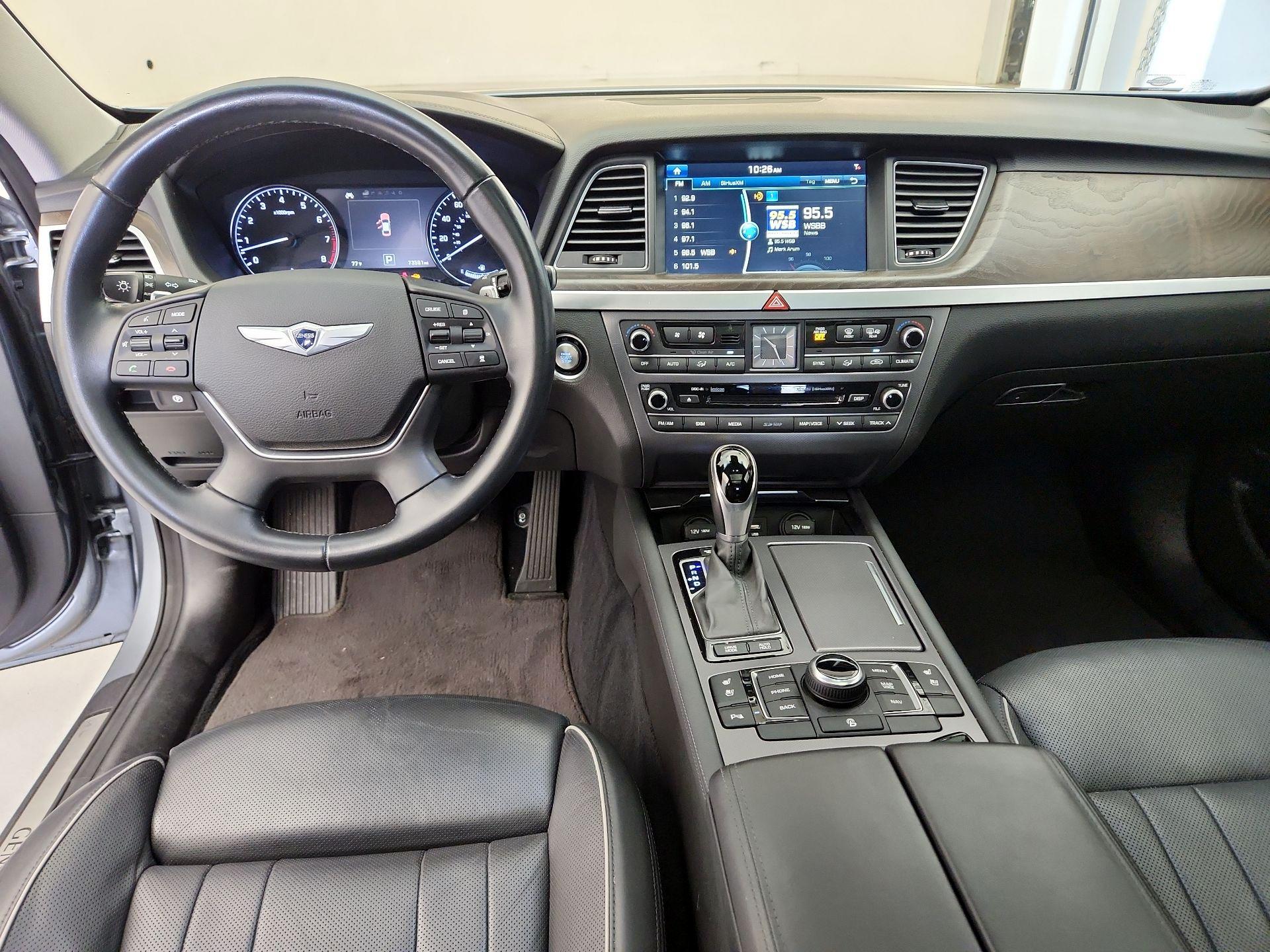 Thumbnail: 2015 Hyundai Genesis - 9