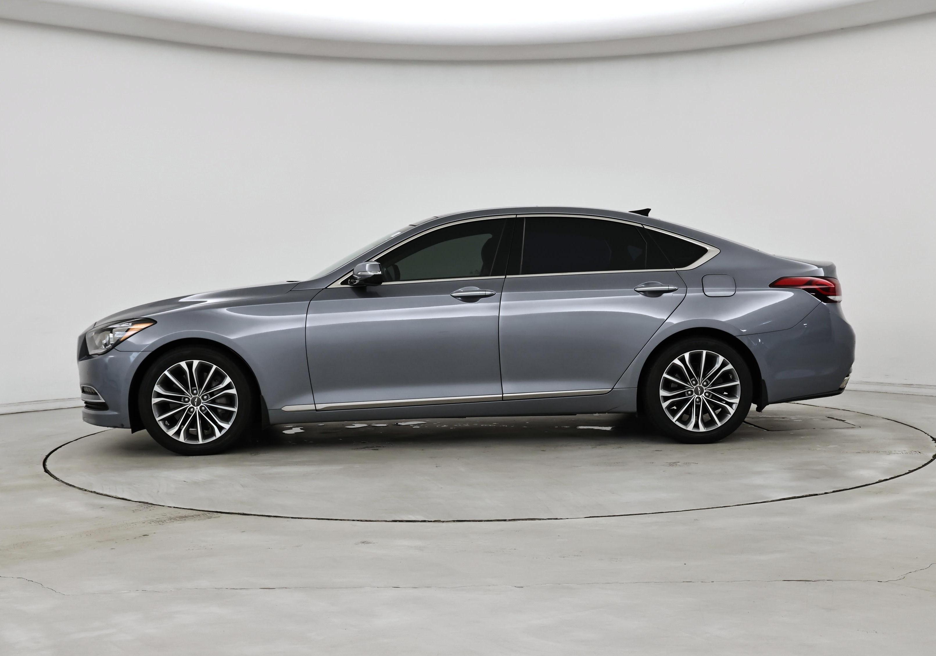 Thumbnail: 2015 Hyundai Genesis - 3