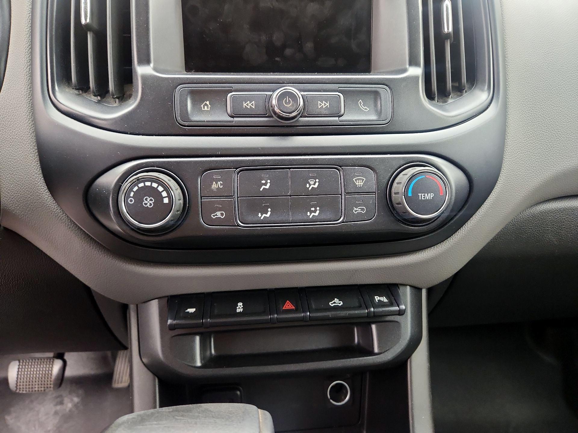 Thumbnail: 2019 Chevrolet Colorado - 16