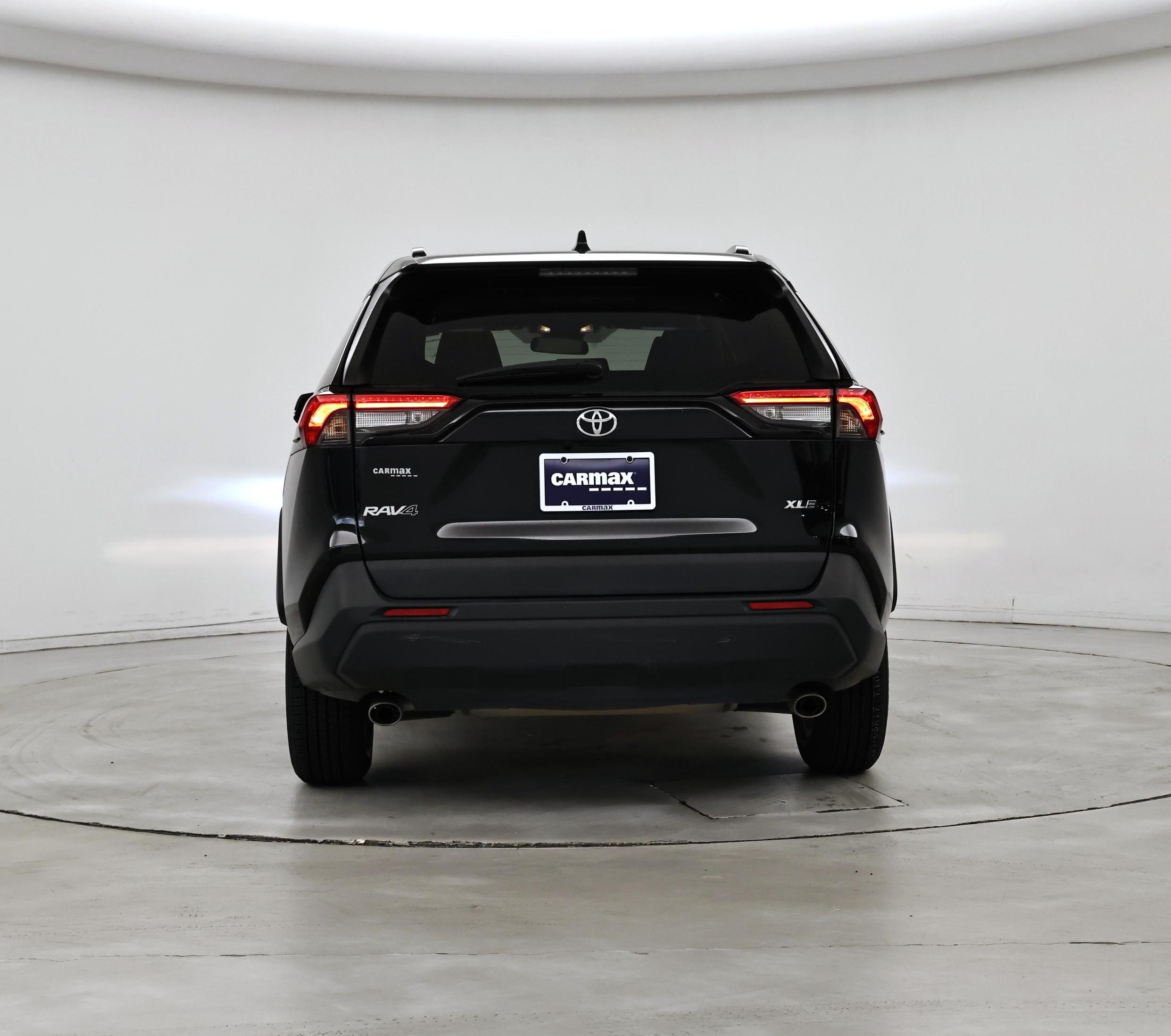 Thumbnail: 2020 Toyota RAV4 - 6