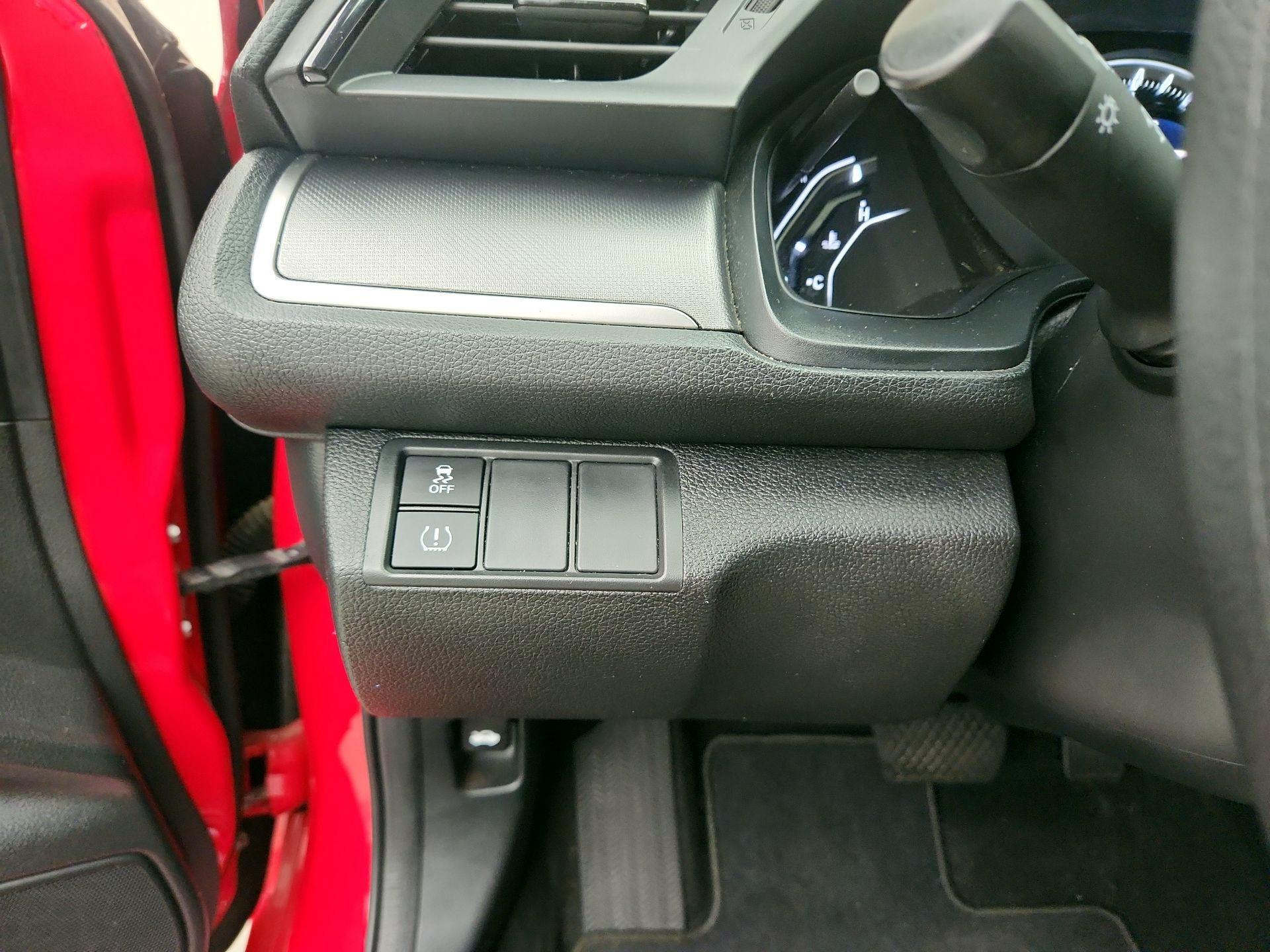 Thumbnail: 2016 Honda Civic - 13