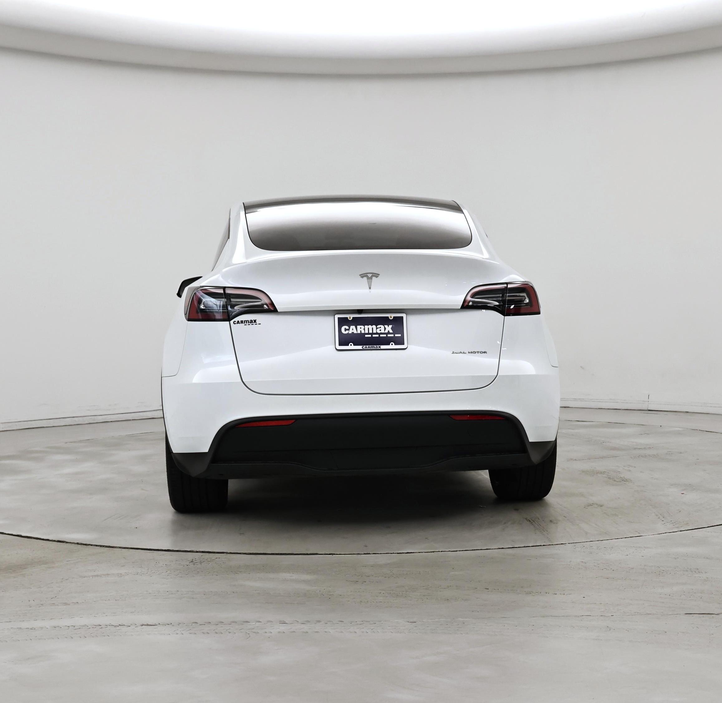 Thumbnail: 2023 Tesla Model Y - 6