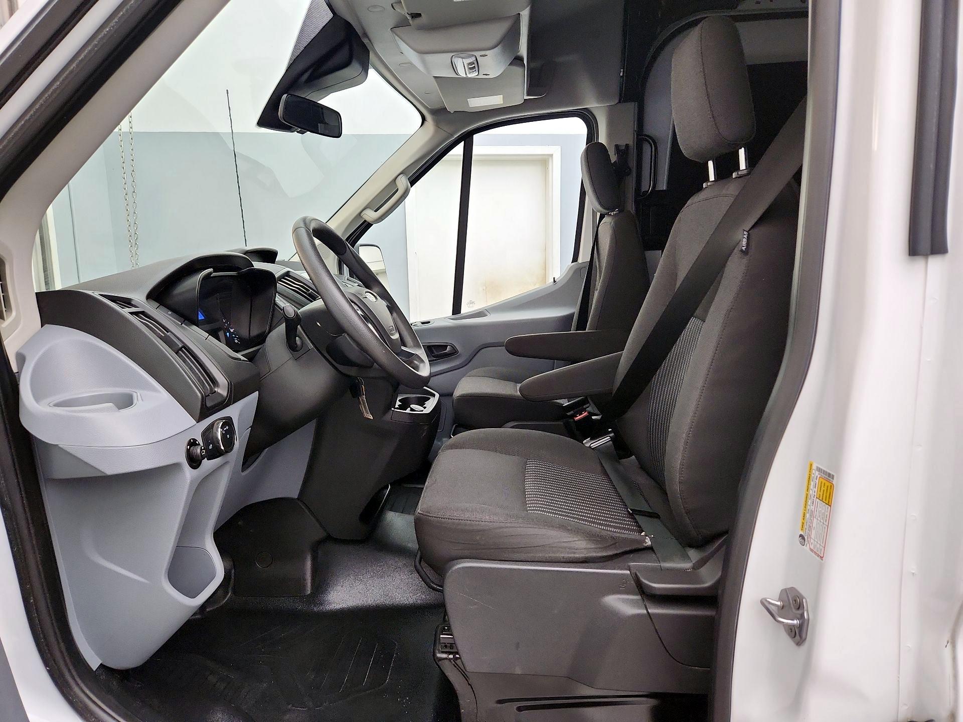 Thumbnail: 2019 Ford Transit Series - 11