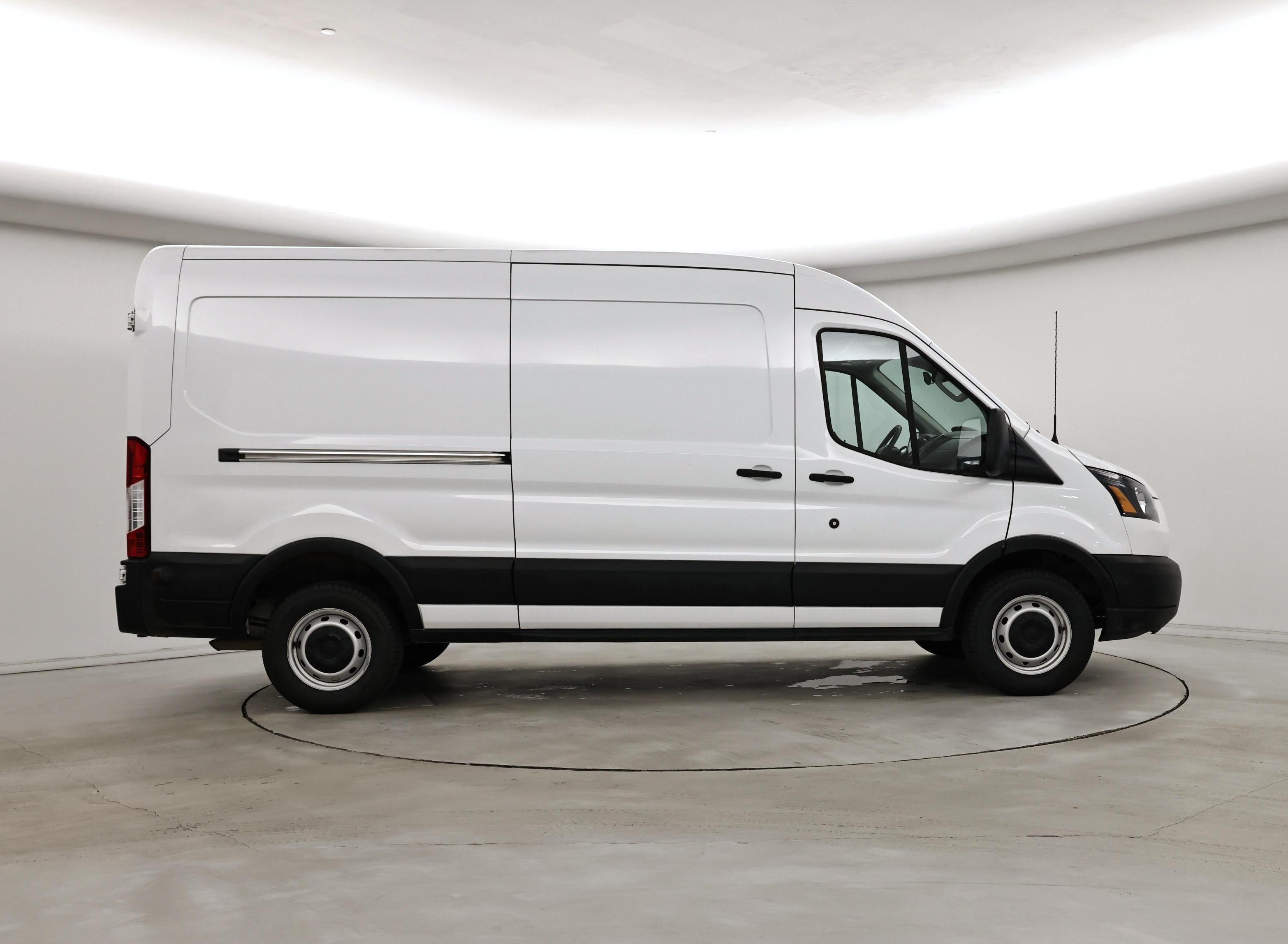 Thumbnail: 2019 Ford Transit Series - 7