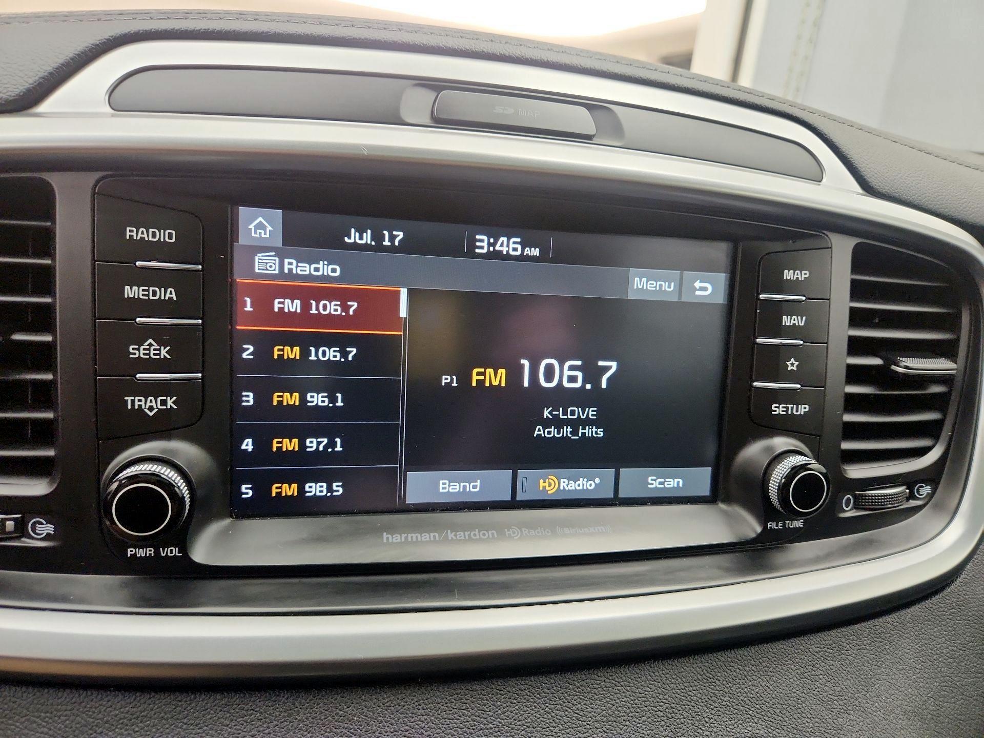 Thumbnail: 2019 Kia Sorento - 16