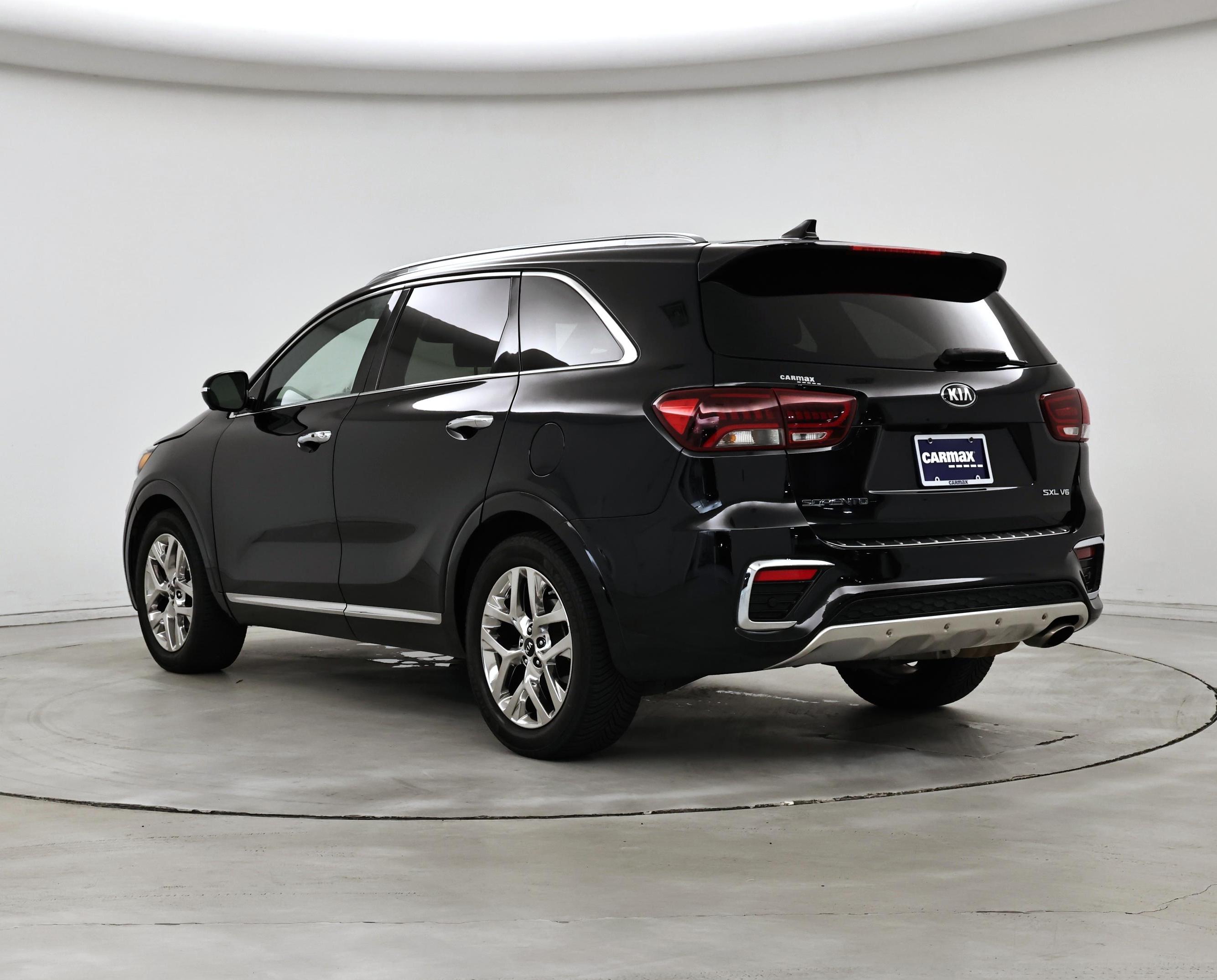 Thumbnail: 2019 Kia Sorento - 2