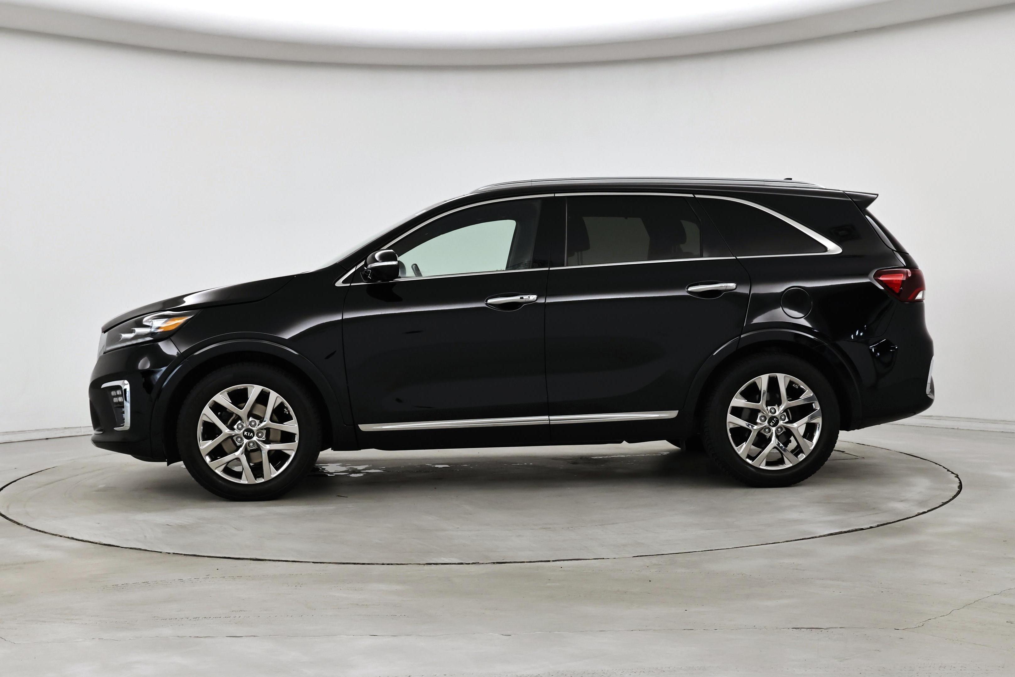 Thumbnail: 2019 Kia Sorento - 3