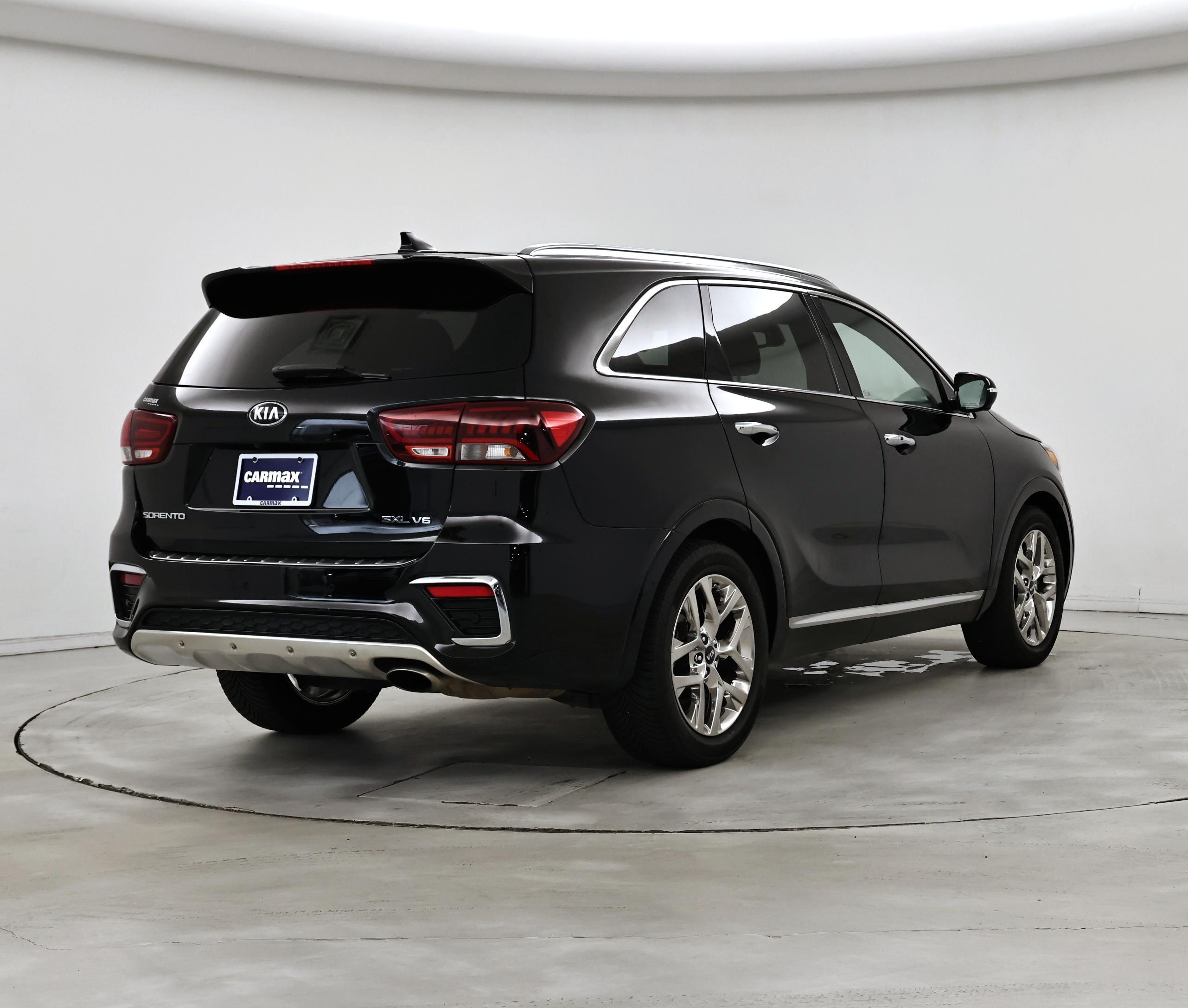Thumbnail: 2019 Kia Sorento - 8