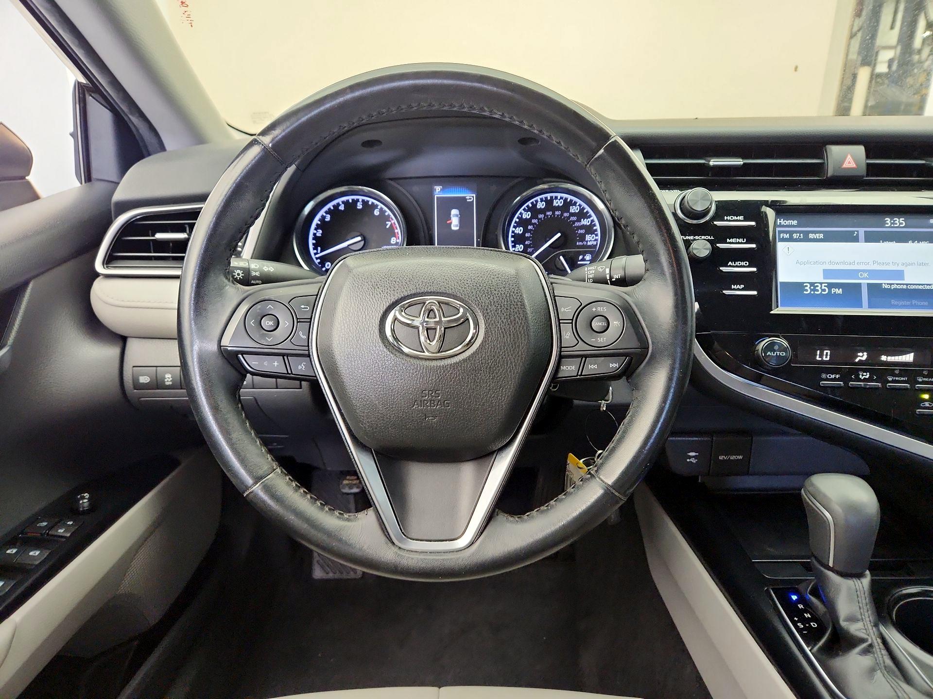 Thumbnail: 2019 Toyota Camry - 10