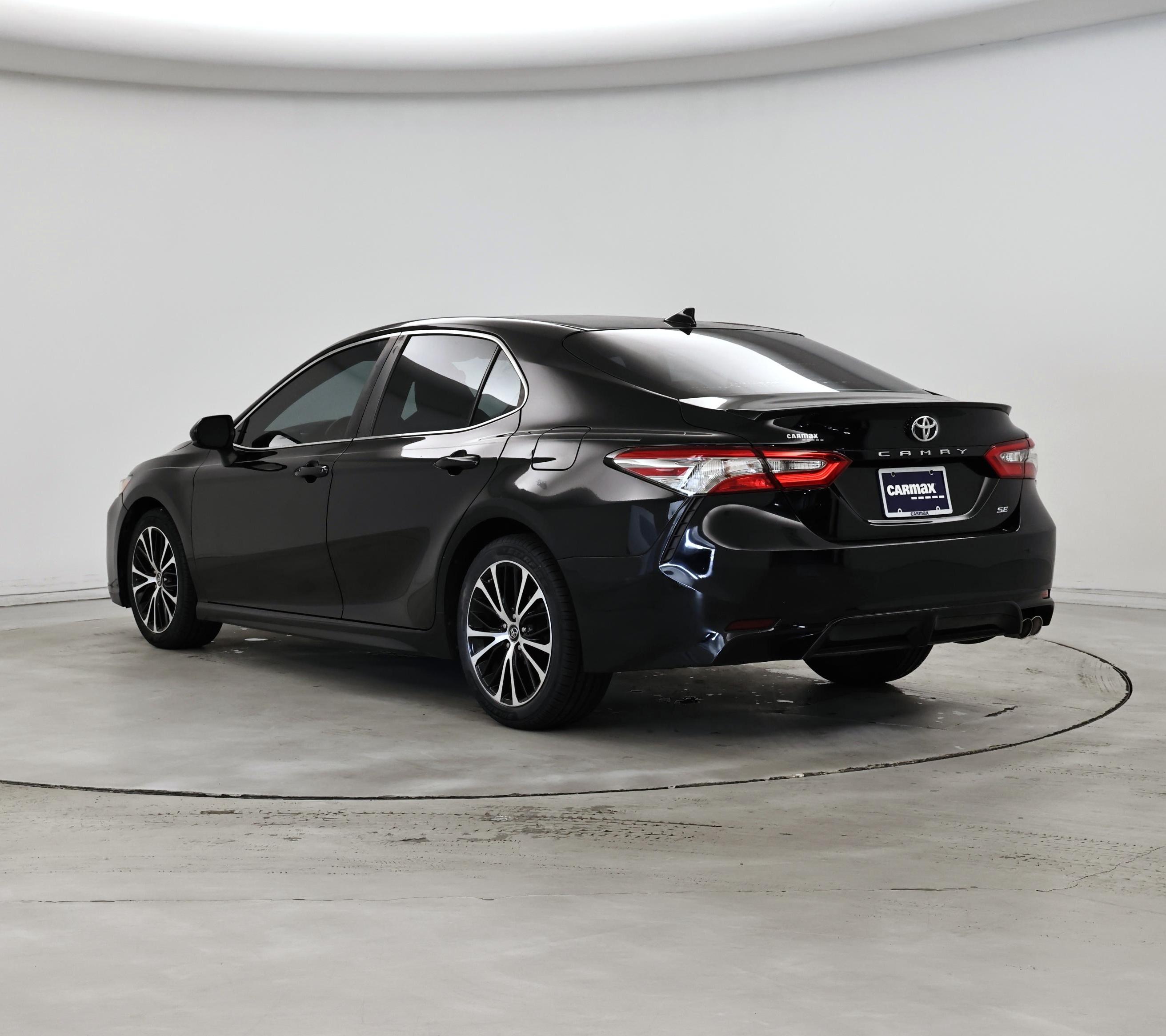 Thumbnail: 2019 Toyota Camry - 2