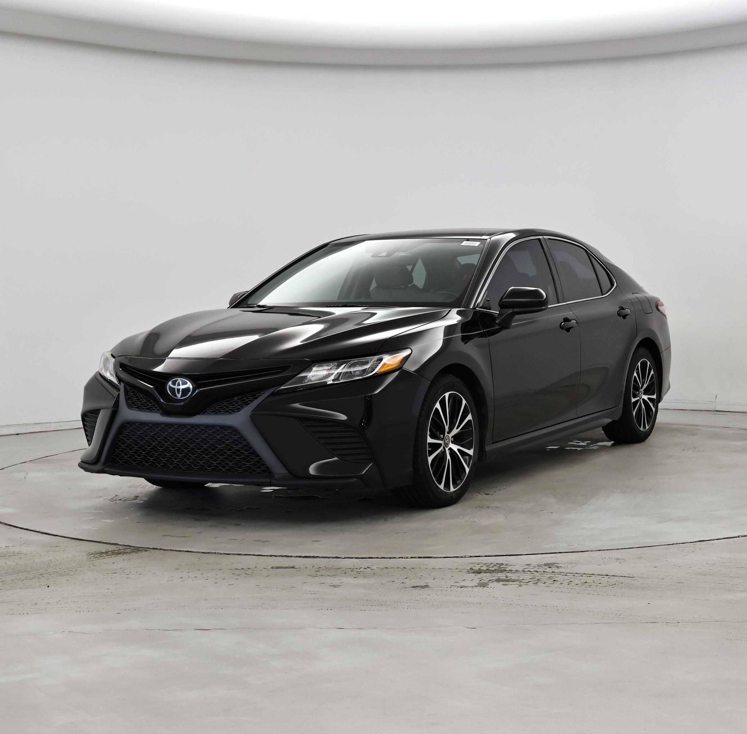 Thumbnail: 2019 Toyota Camry - 4