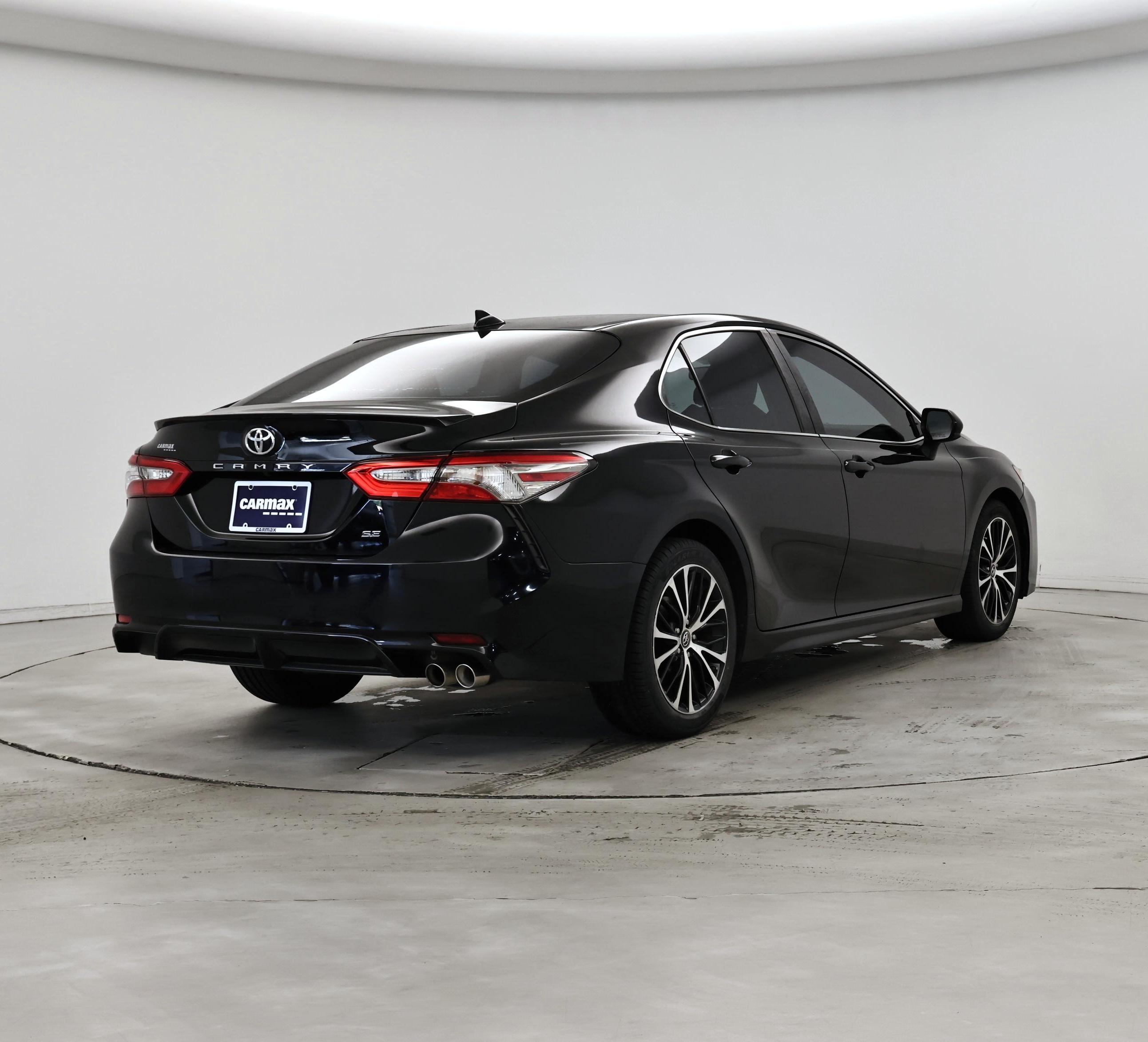 Thumbnail: 2019 Toyota Camry - 8