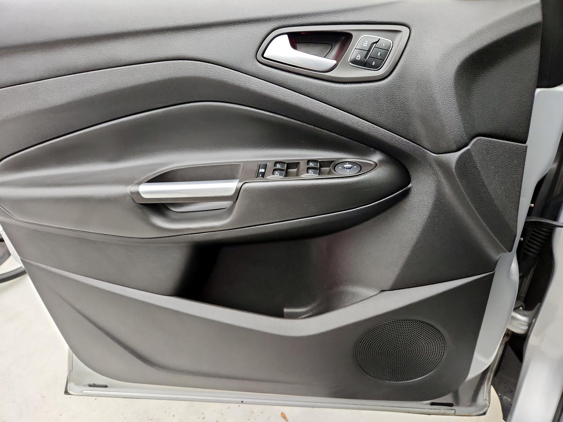 Thumbnail: 2014 Ford Escape - 12