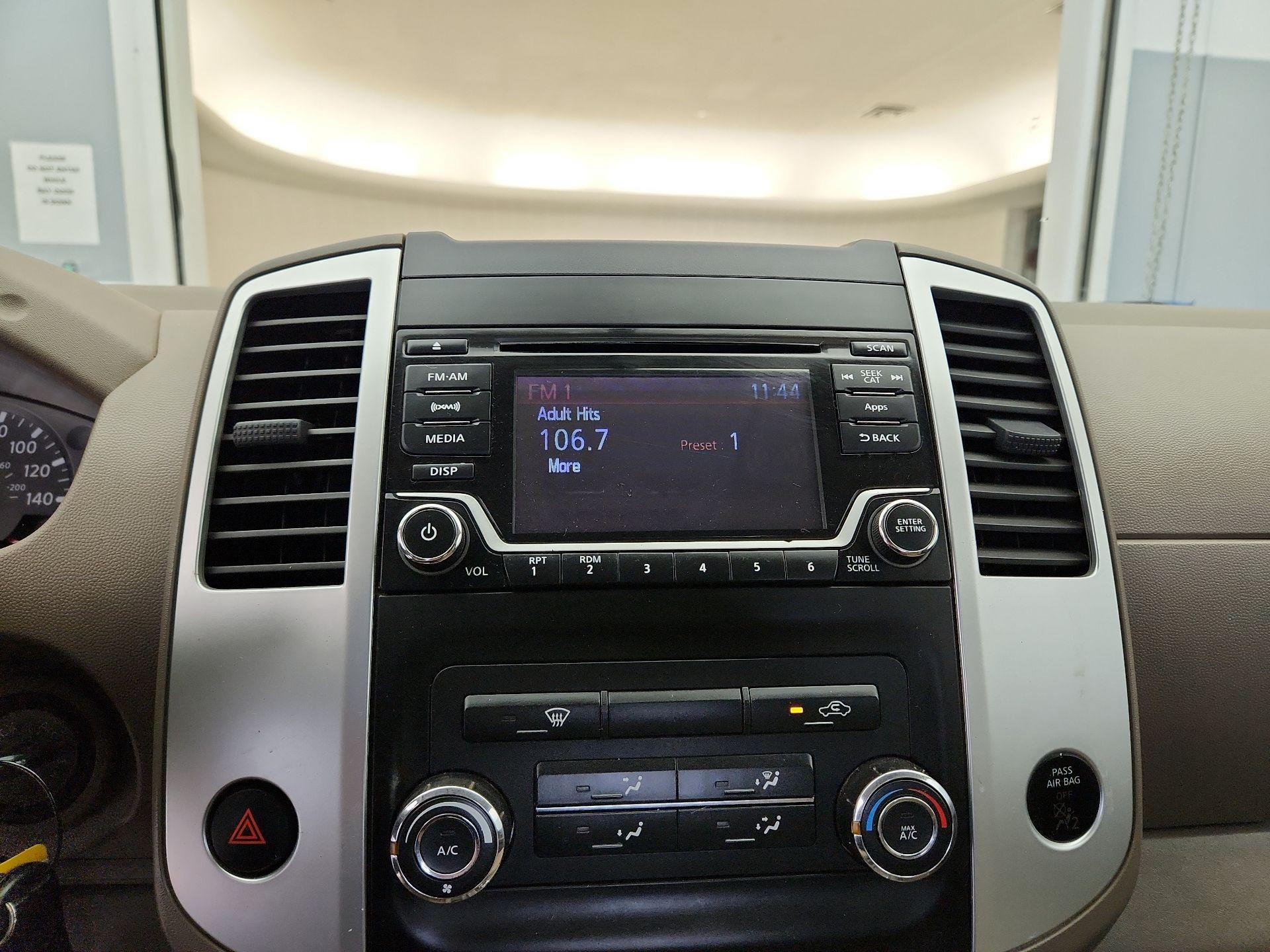 Thumbnail: 2016 Nissan Frontier - 14