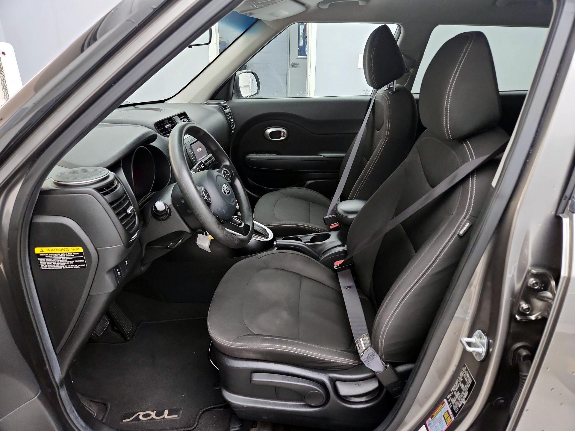 Thumbnail: 2018 Kia Soul - 11