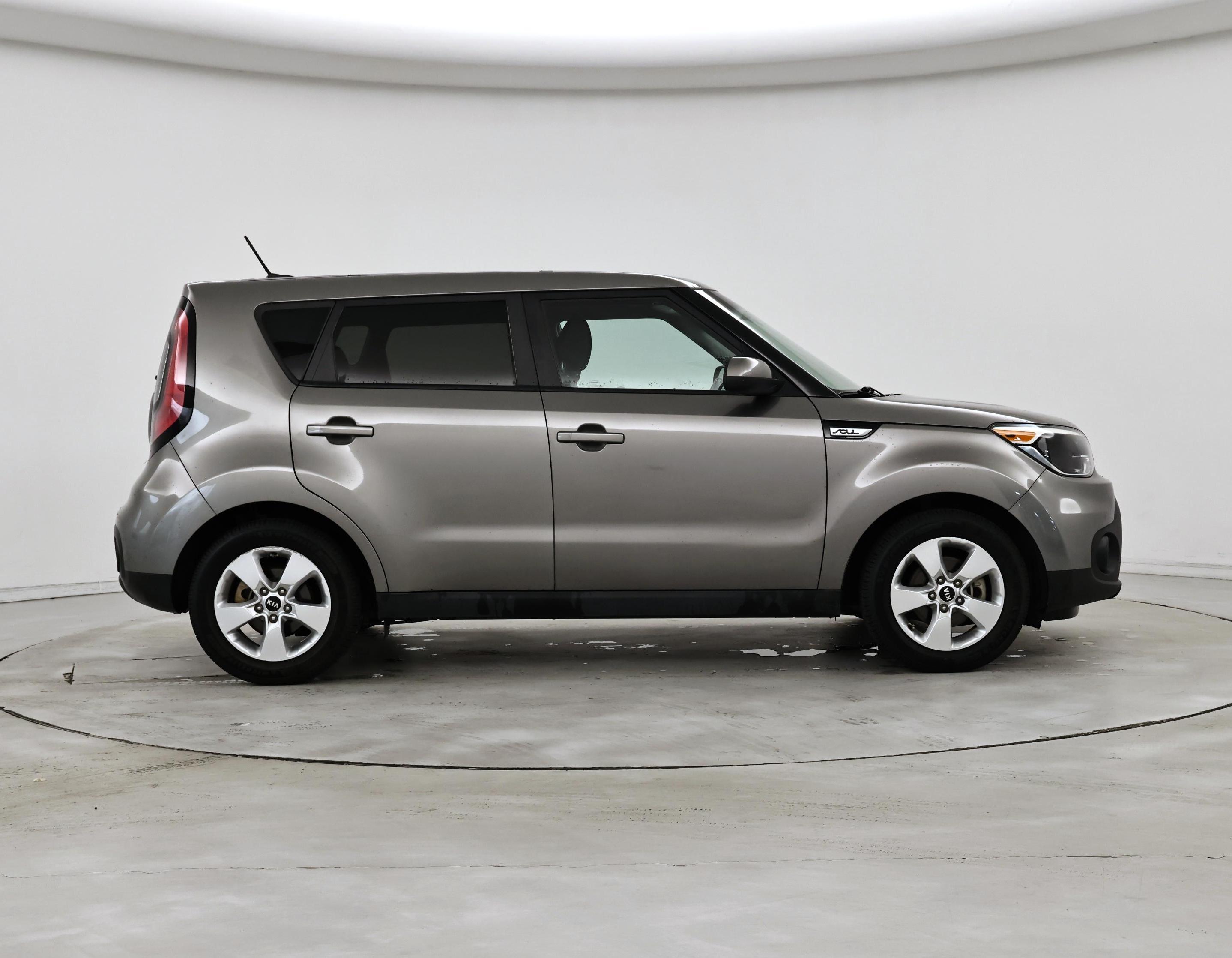 Thumbnail: 2018 Kia Soul - 7