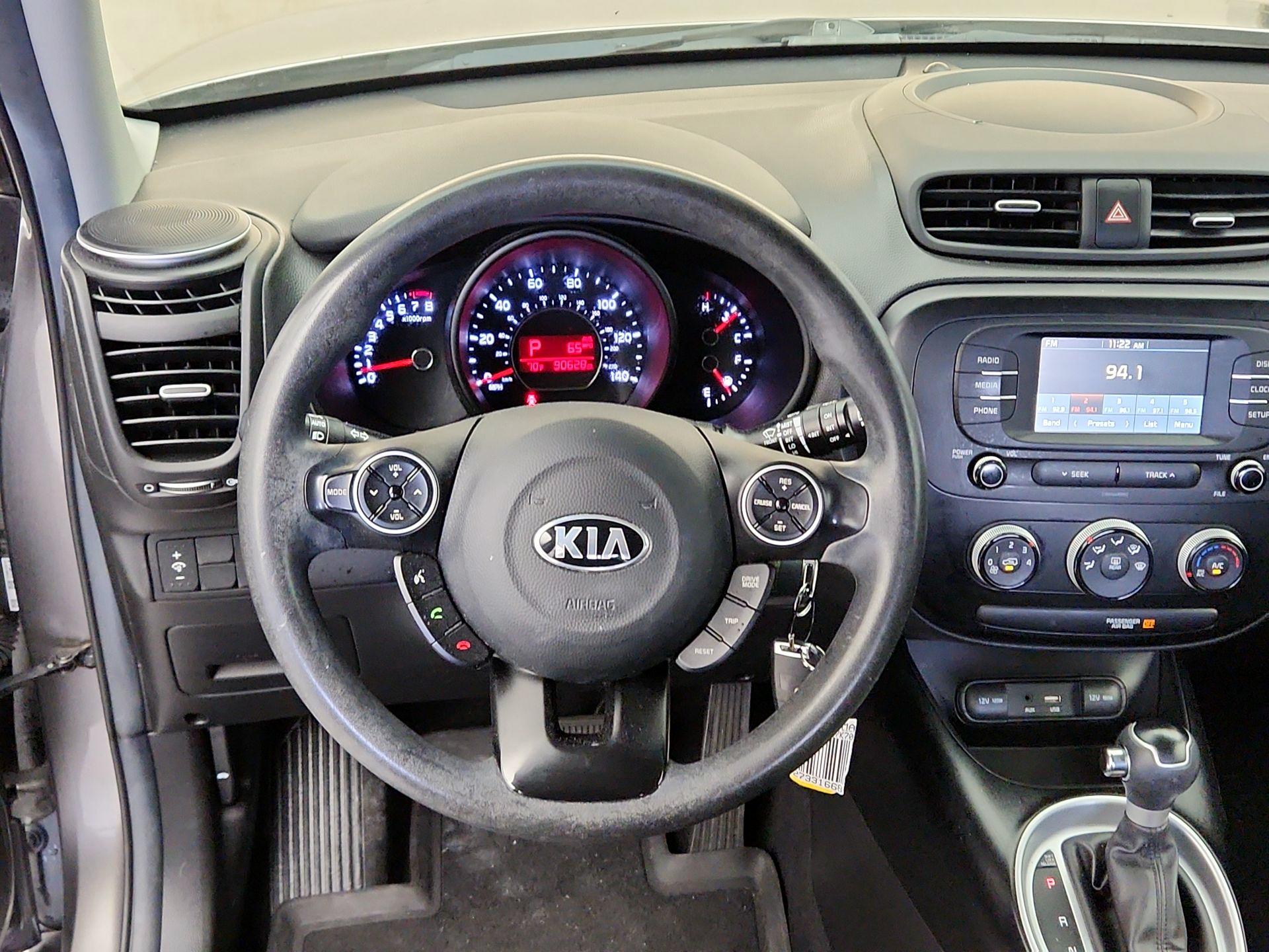Thumbnail: 2019 Kia Soul - 10