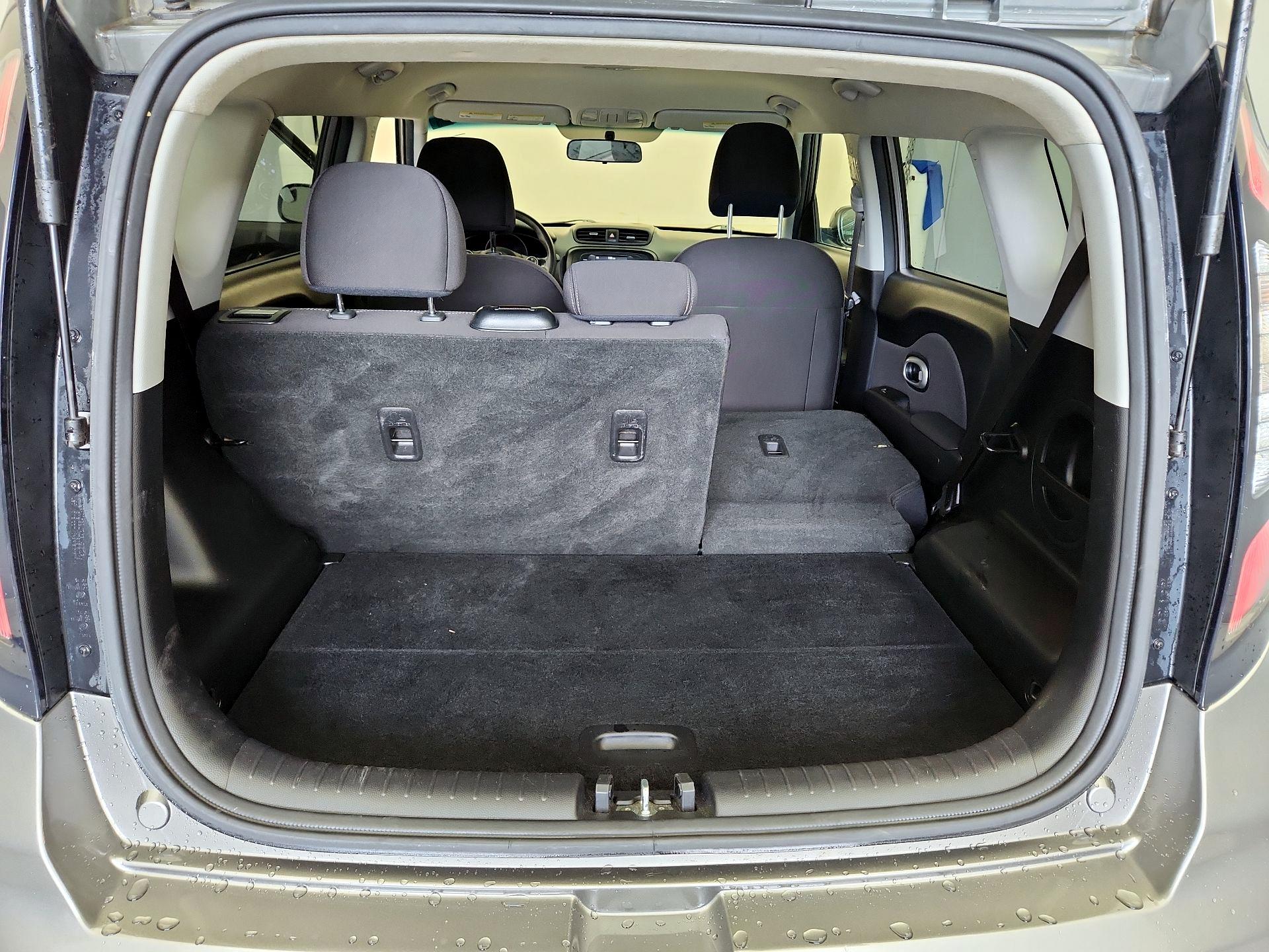 Thumbnail: 2019 Kia Soul - 20