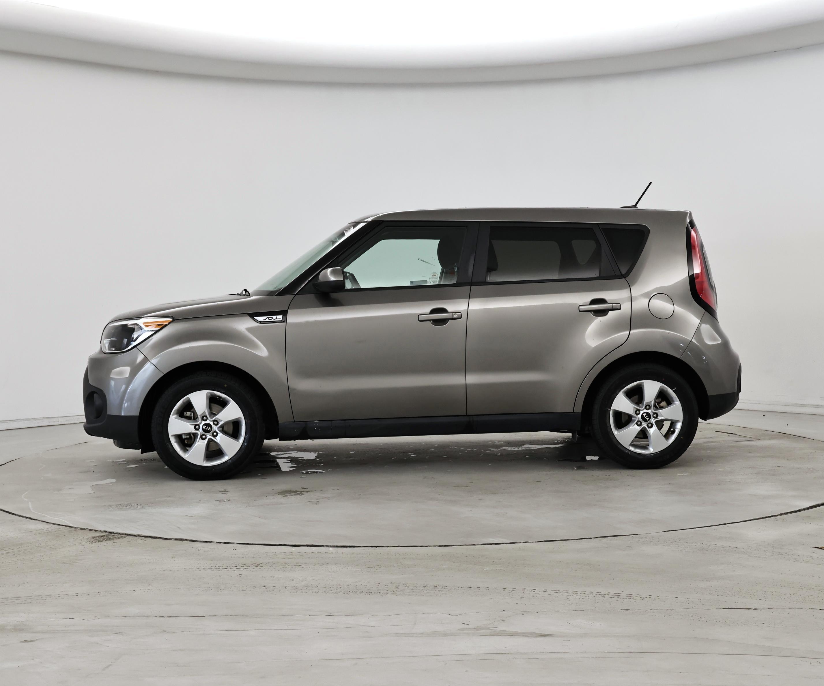 Thumbnail: 2019 Kia Soul - 3