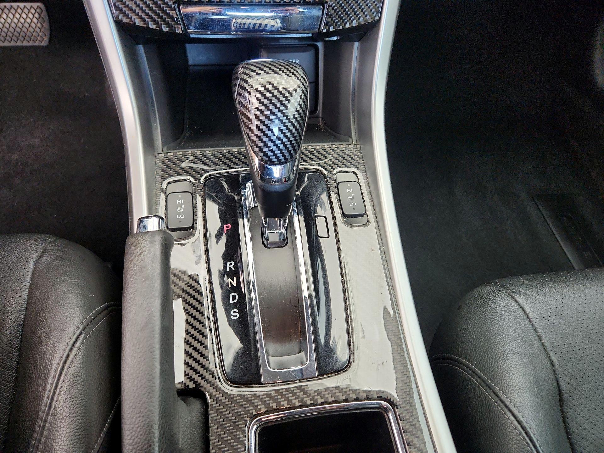 Thumbnail: 2015 Honda Accord - 17