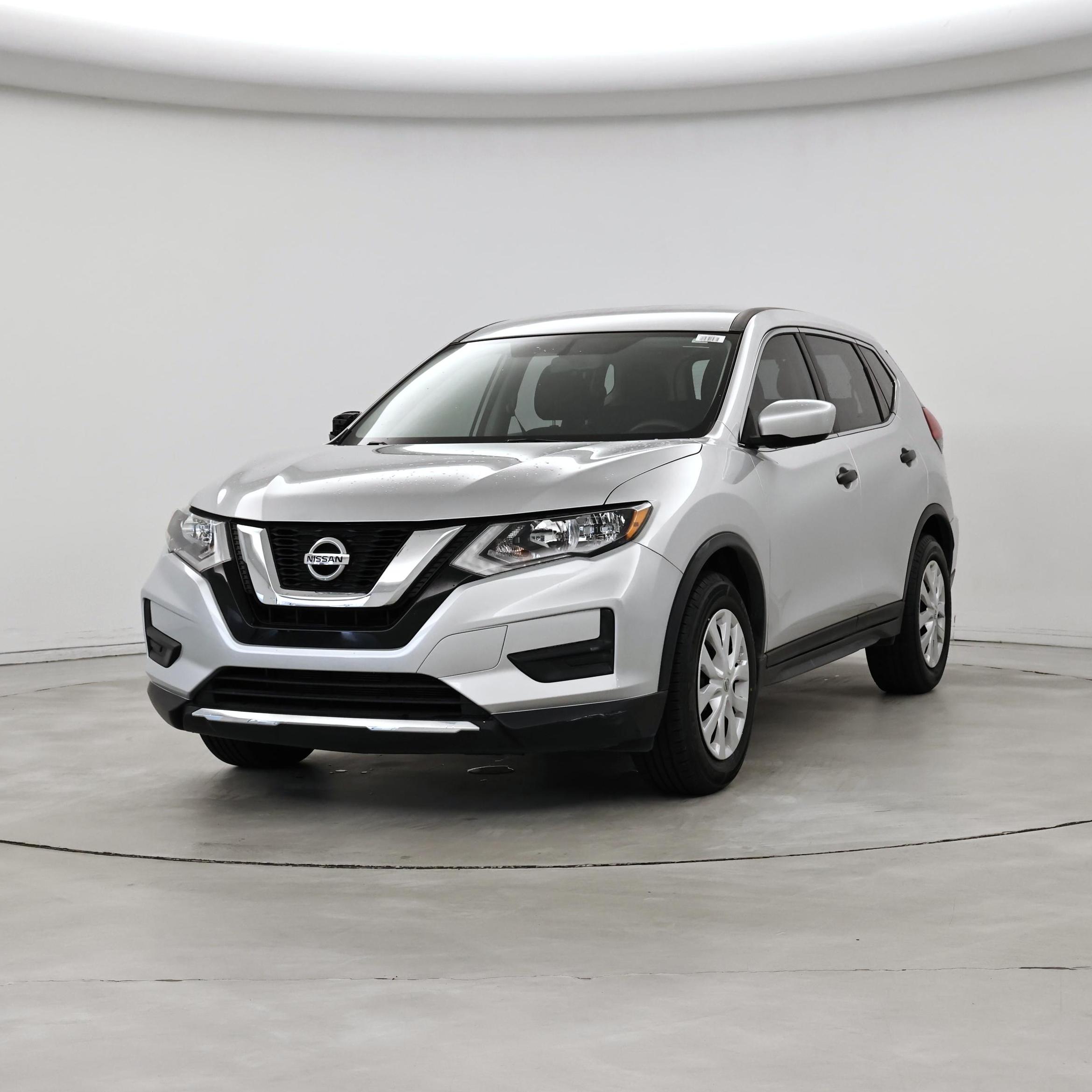 Thumbnail: 2017 Nissan Rogue - 4